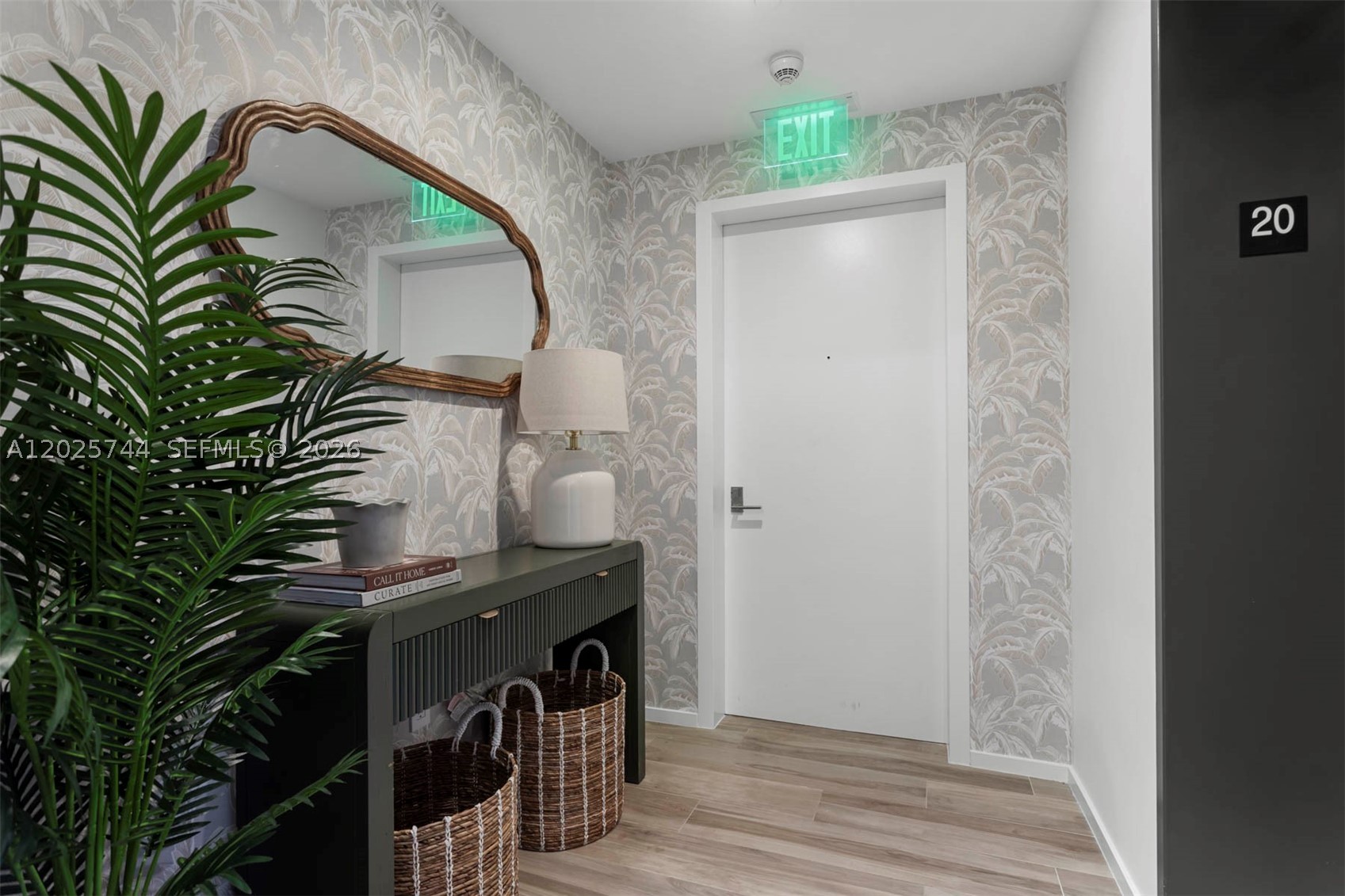 801 SMA RESIDENCES CONDO - Residential Lease