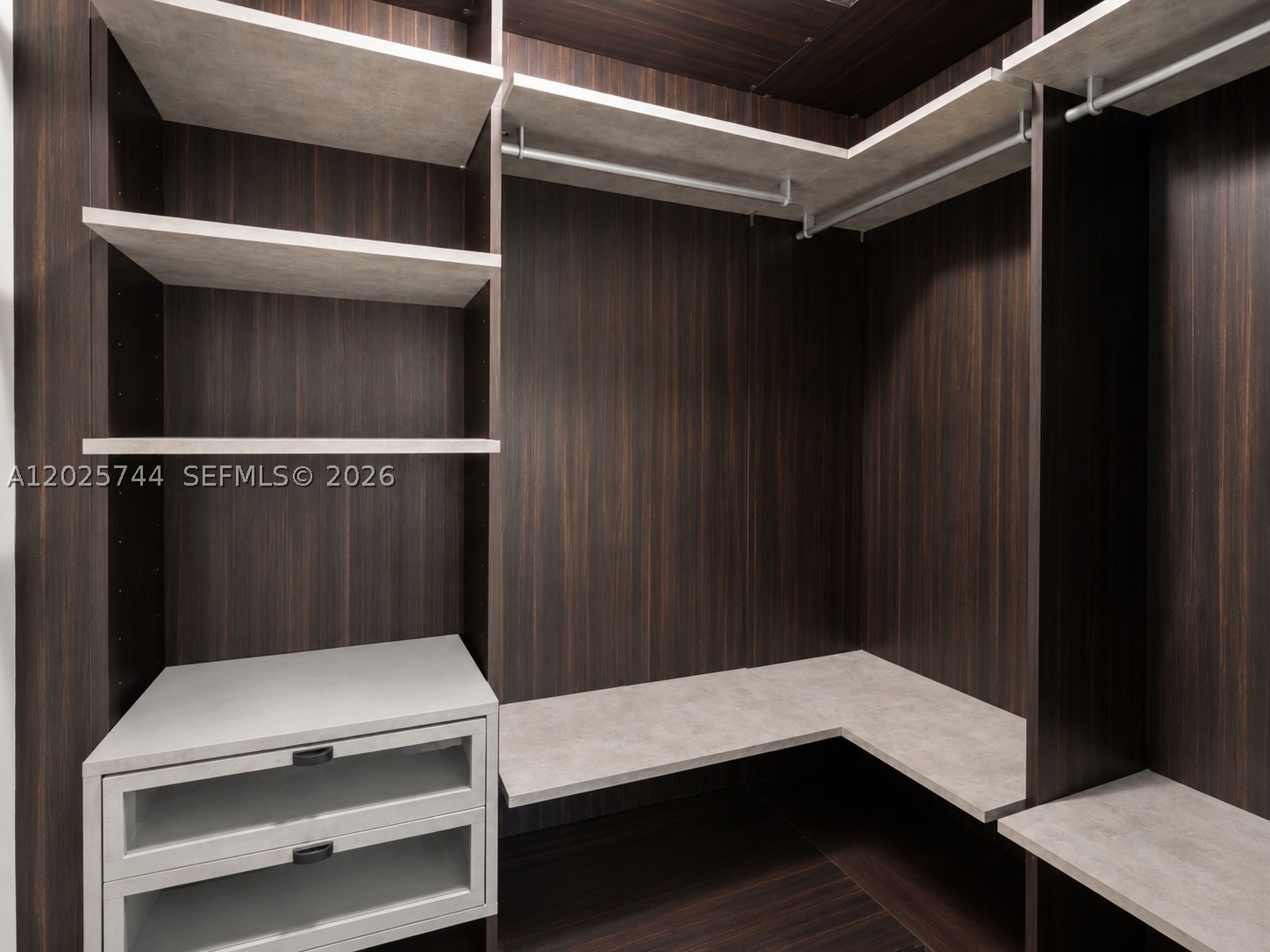 801 SMA RESIDENCES CONDO - Residential Lease