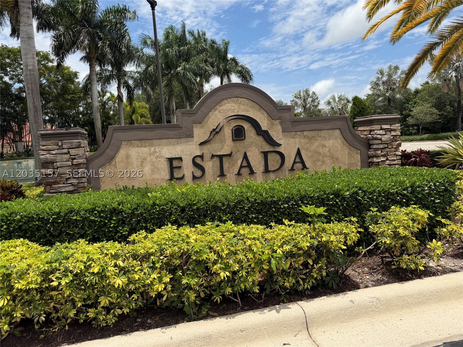 MONTERRA PLAT - Residential Lease