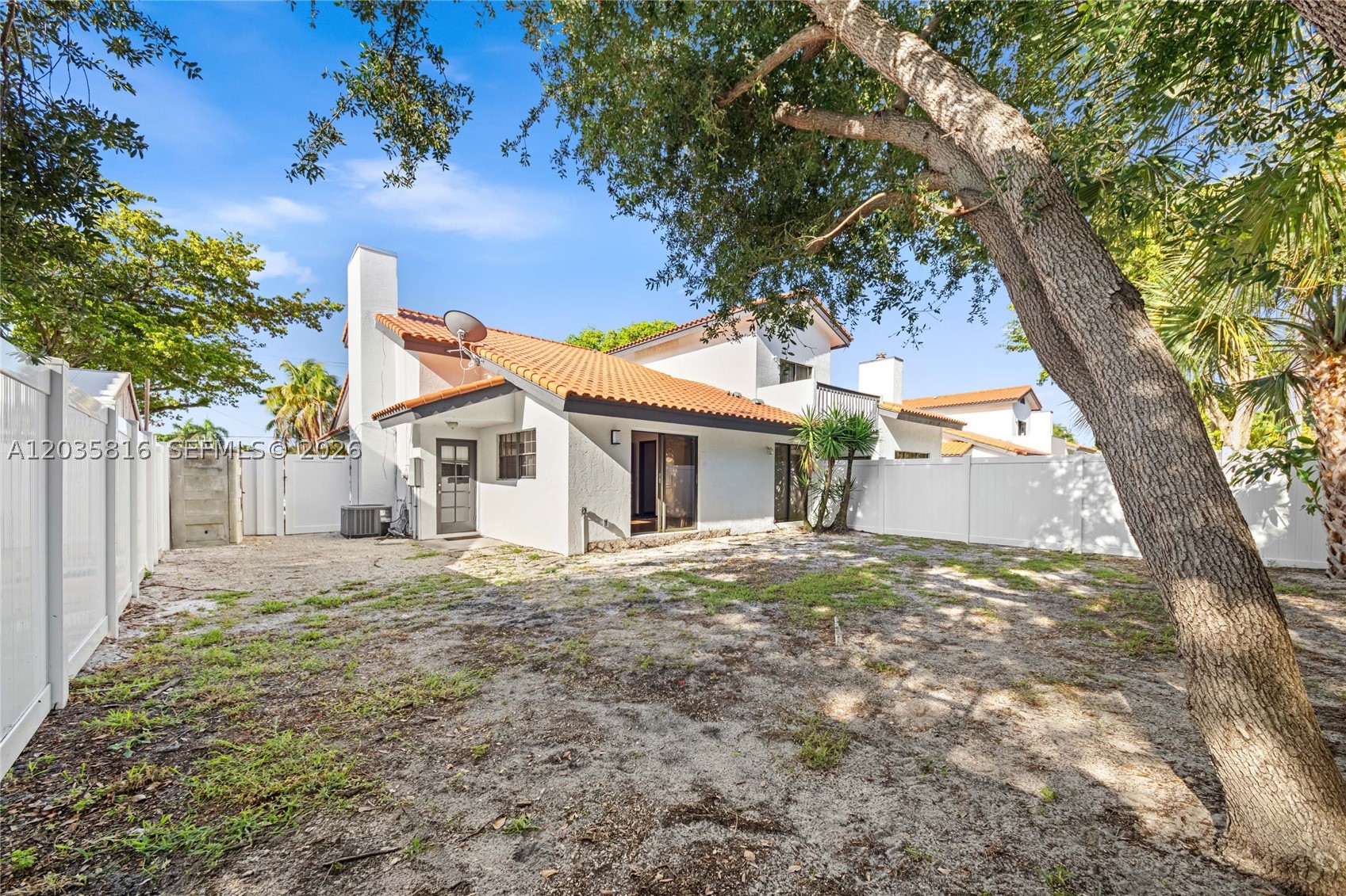 VILLA RICA IN PB14 PGS73 T - Residential
