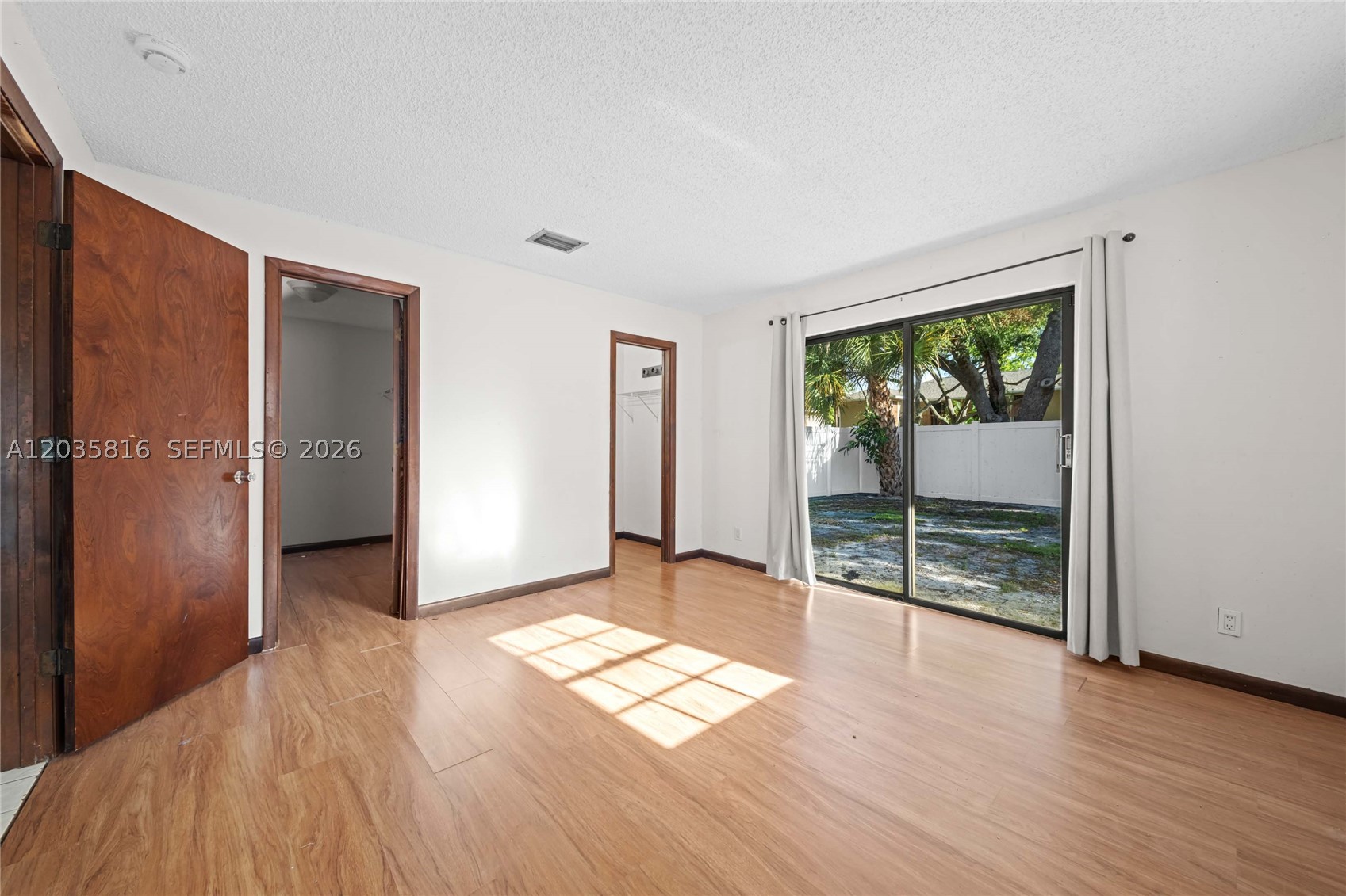 VILLA RICA IN PB14 PGS73 T - Residential