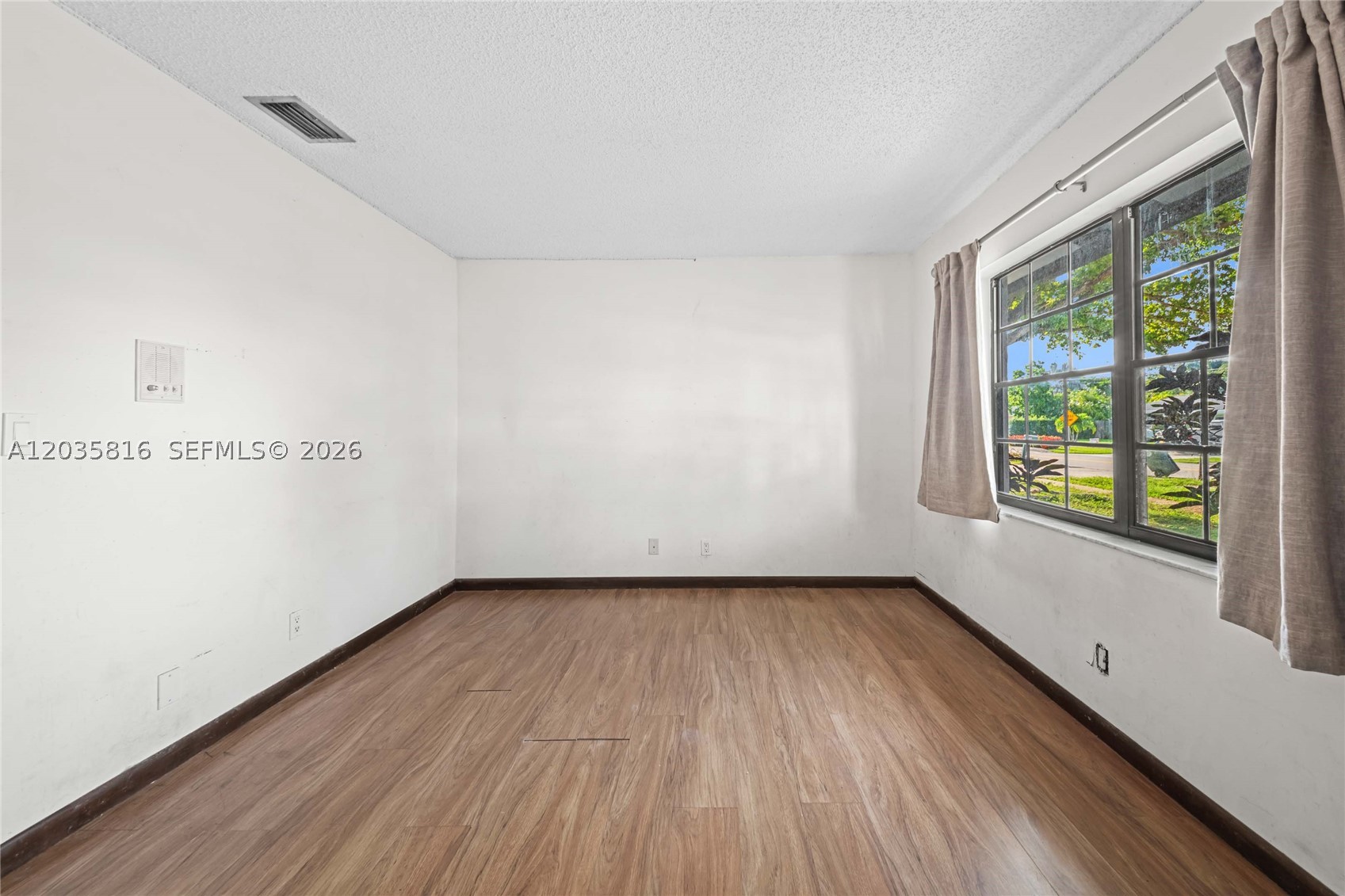 VILLA RICA IN PB14 PGS73 T - Residential
