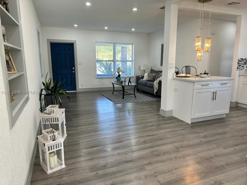 LYONS PARK - Residential Lease