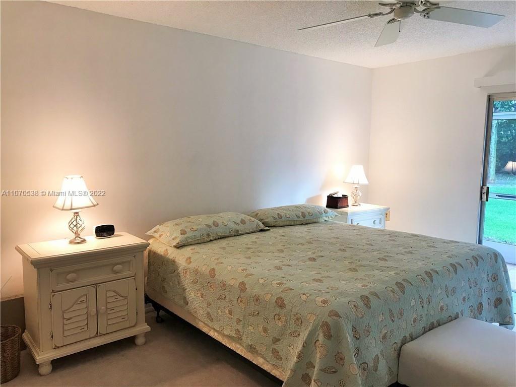 NASSAU VILLAGE WEST 2 CON - Residential