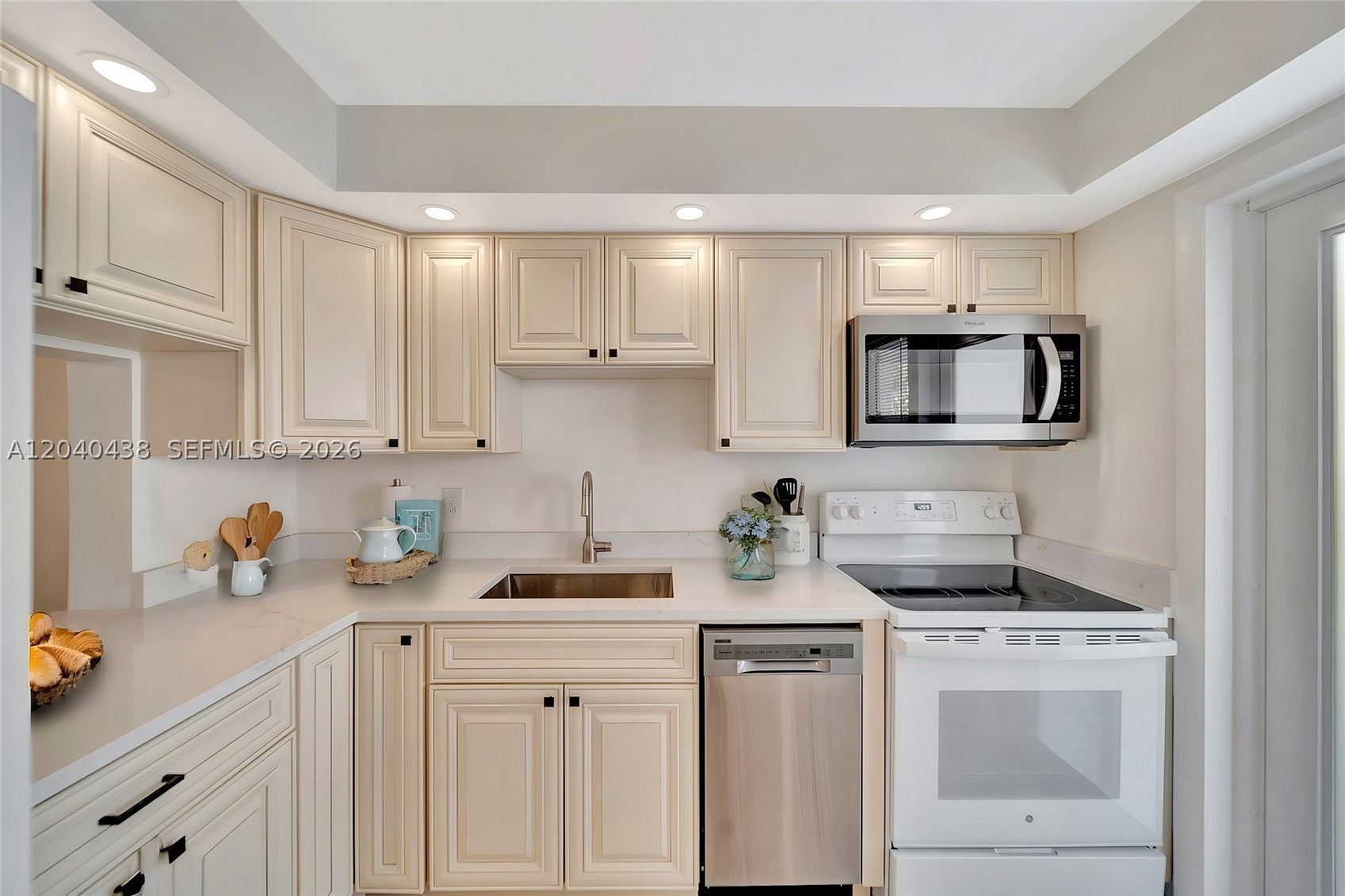 OCEANSIDE NORTH CONDO - Residential