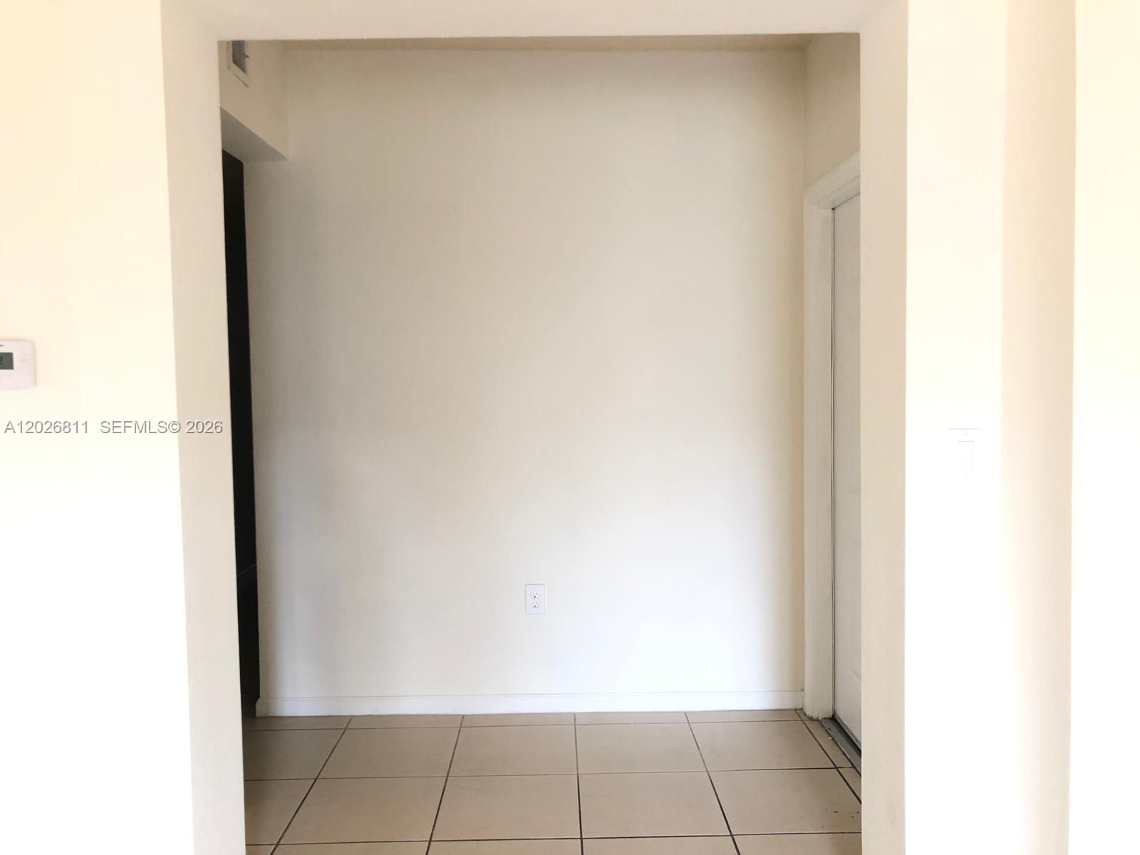 ST MAARTEN AT GRAND BAY C - Residential Lease