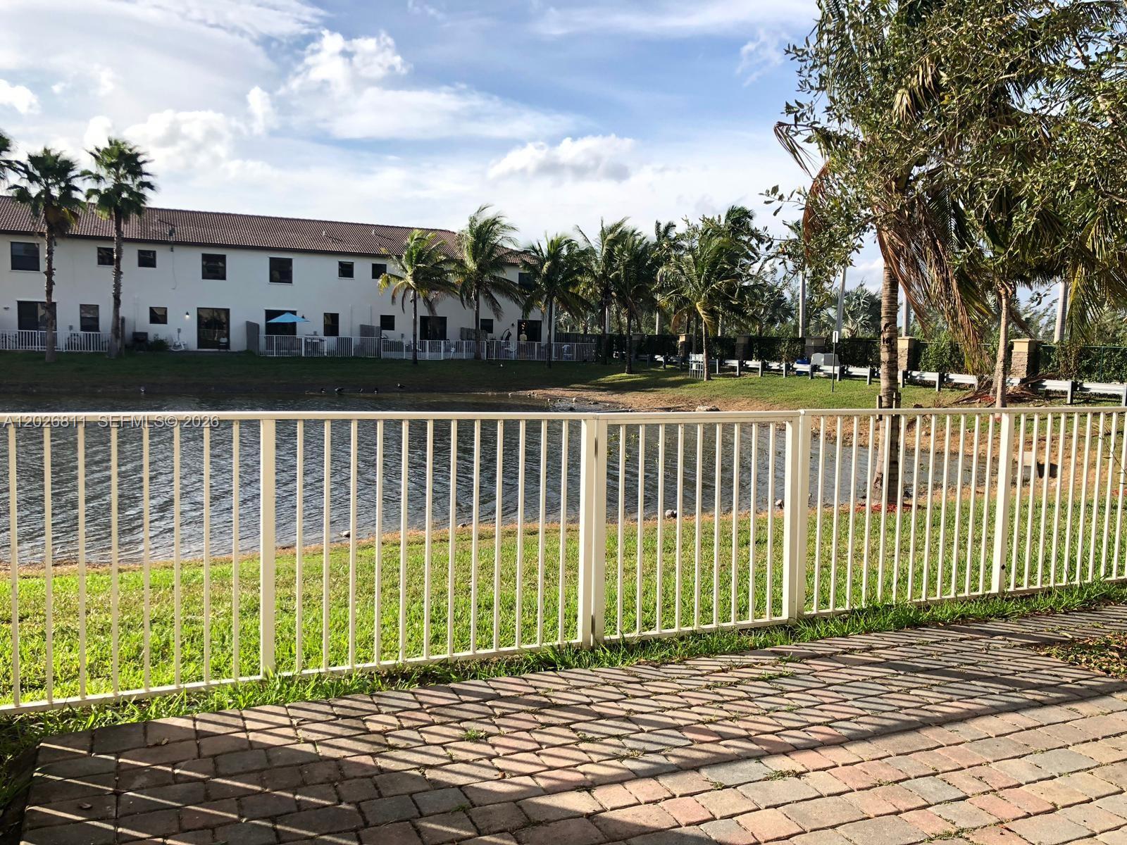 ST MAARTEN AT GRAND BAY C - Residential Lease