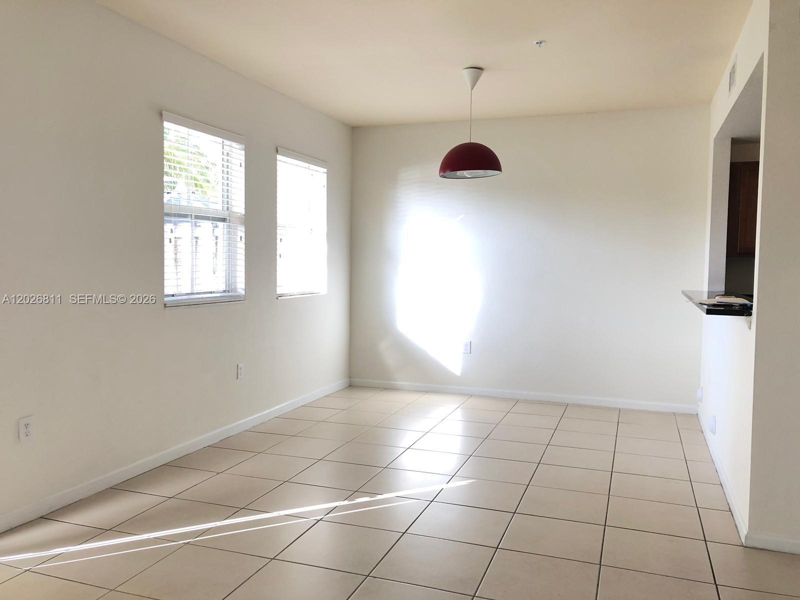 ST MAARTEN AT GRAND BAY C - Residential Lease