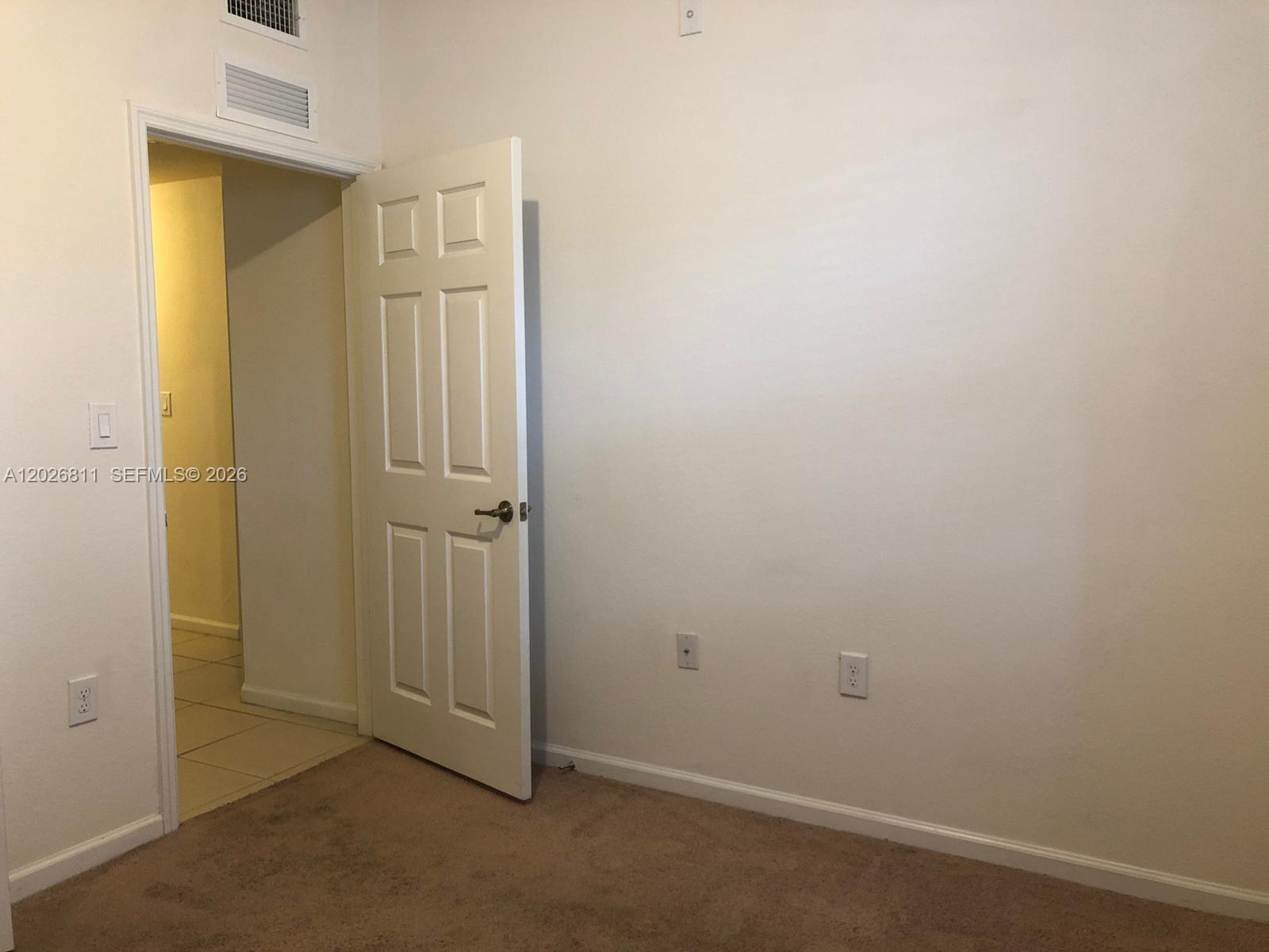 ST MAARTEN AT GRAND BAY C - Residential Lease