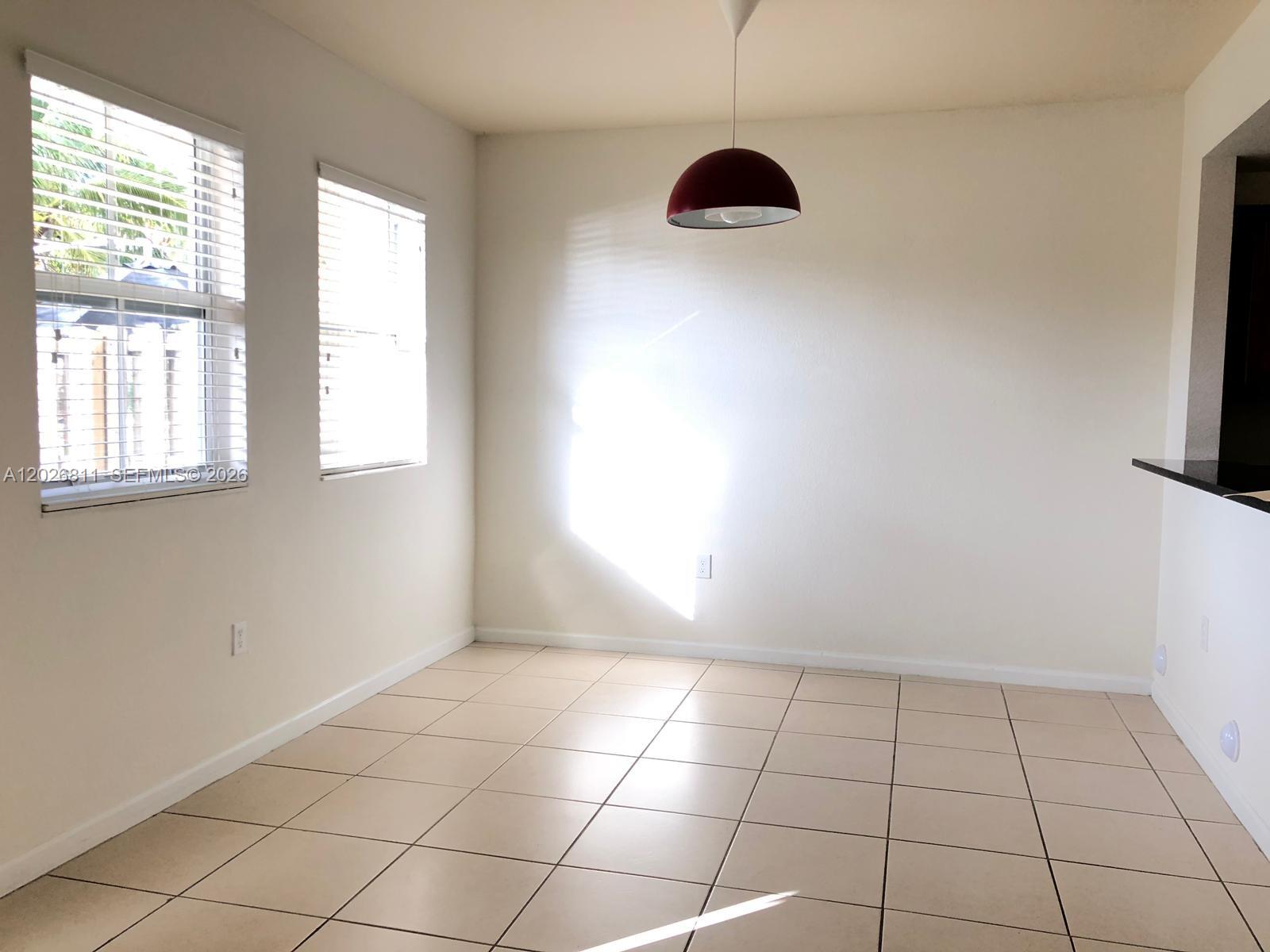 ST MAARTEN AT GRAND BAY C - Residential Lease