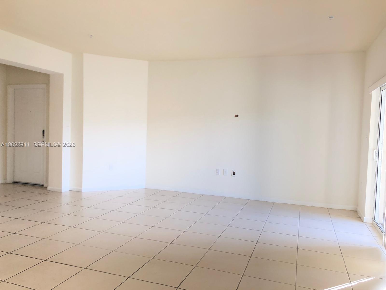 ST MAARTEN AT GRAND BAY C - Residential Lease