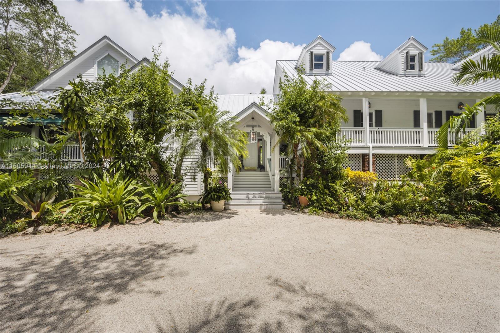 FELIX PARK HOME ACRES - Residential