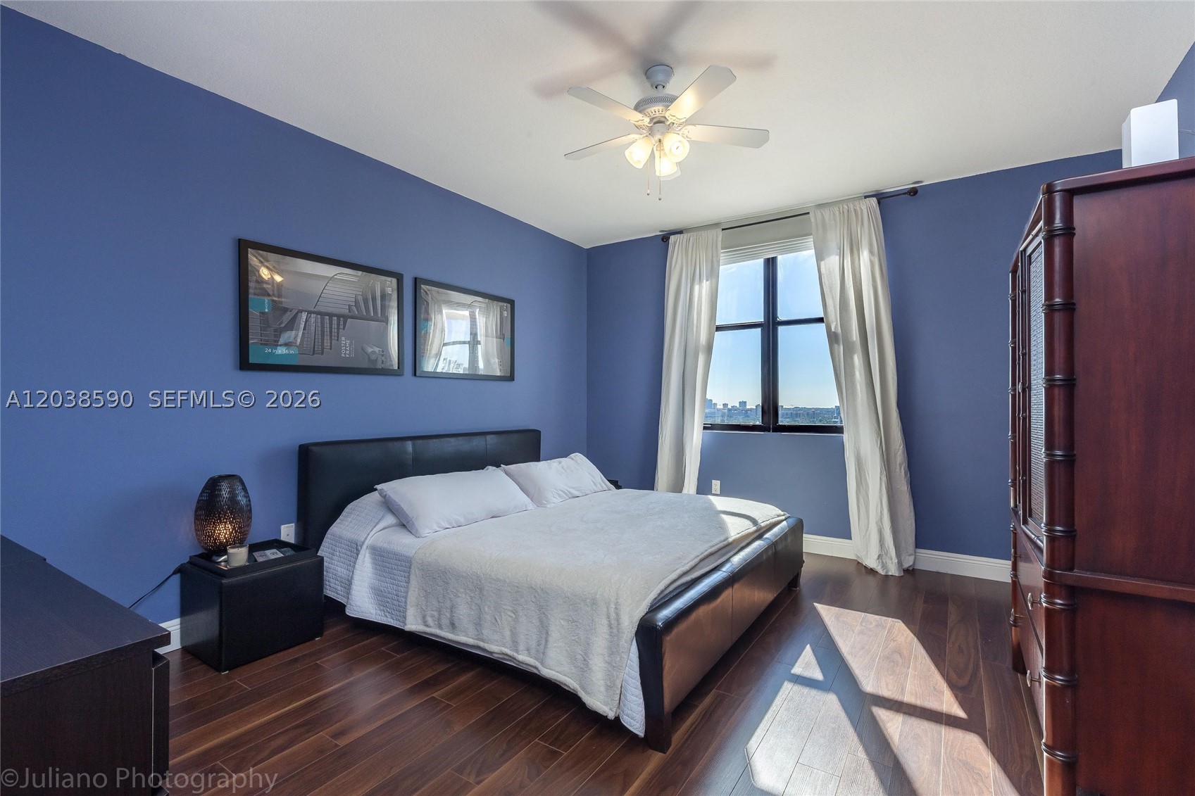 PUERTA DE PALMAS CONDO - Residential