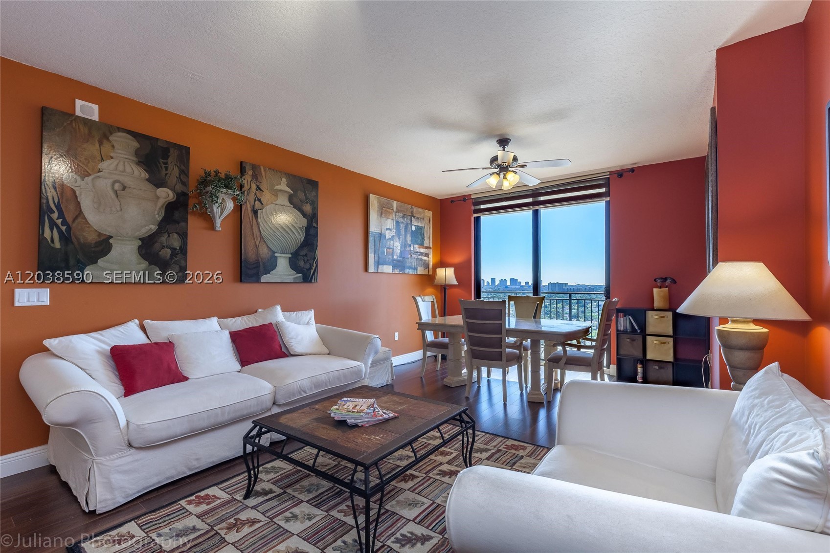 PUERTA DE PALMAS CONDO - Residential