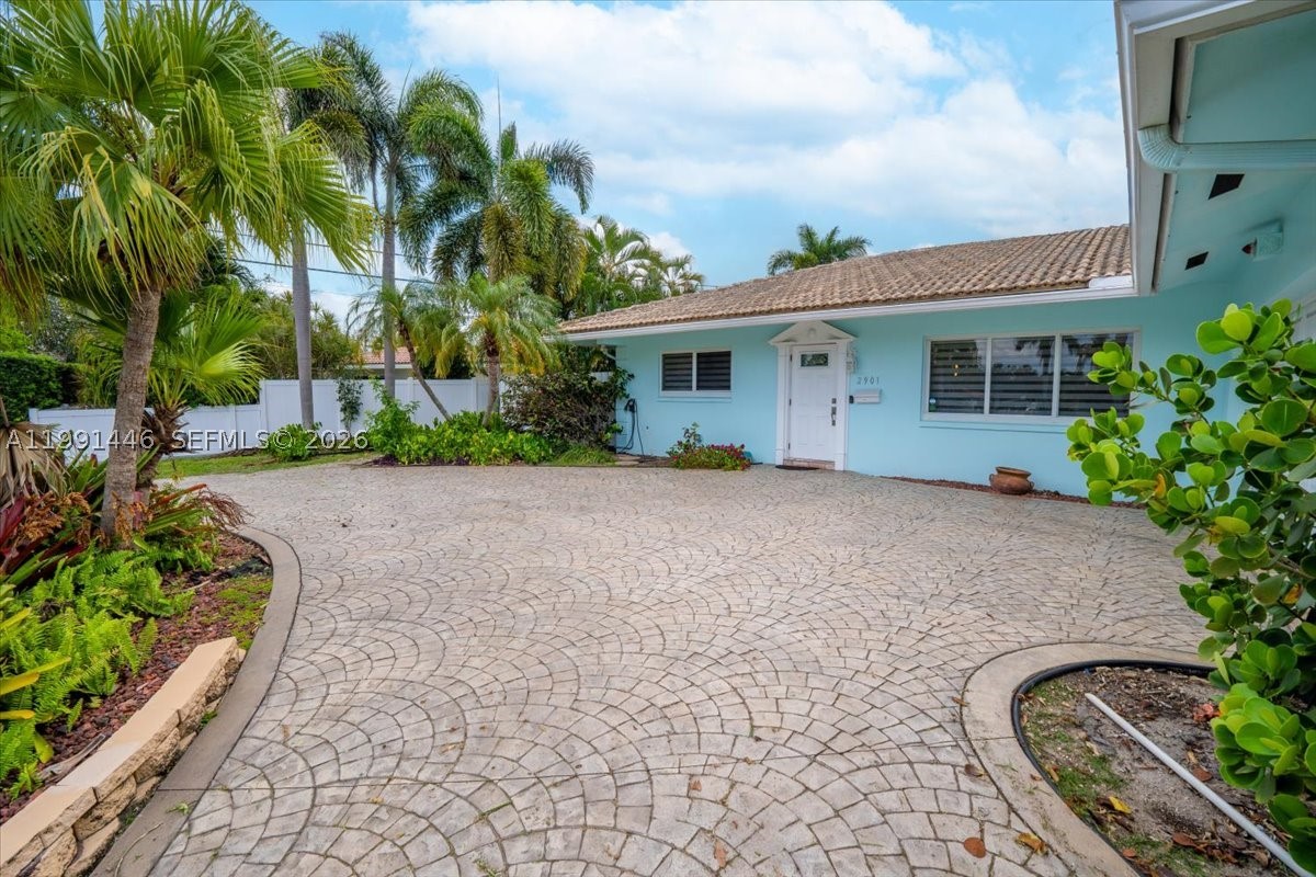 JENADA ISLE - Residential