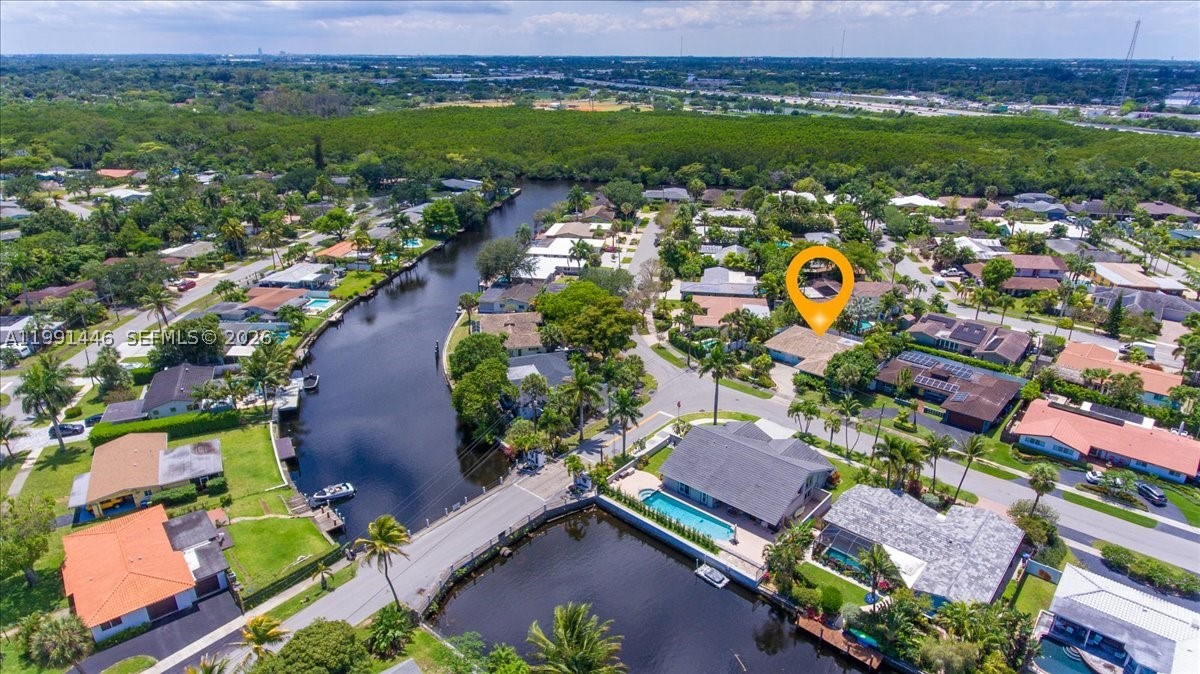 JENADA ISLE - Residential