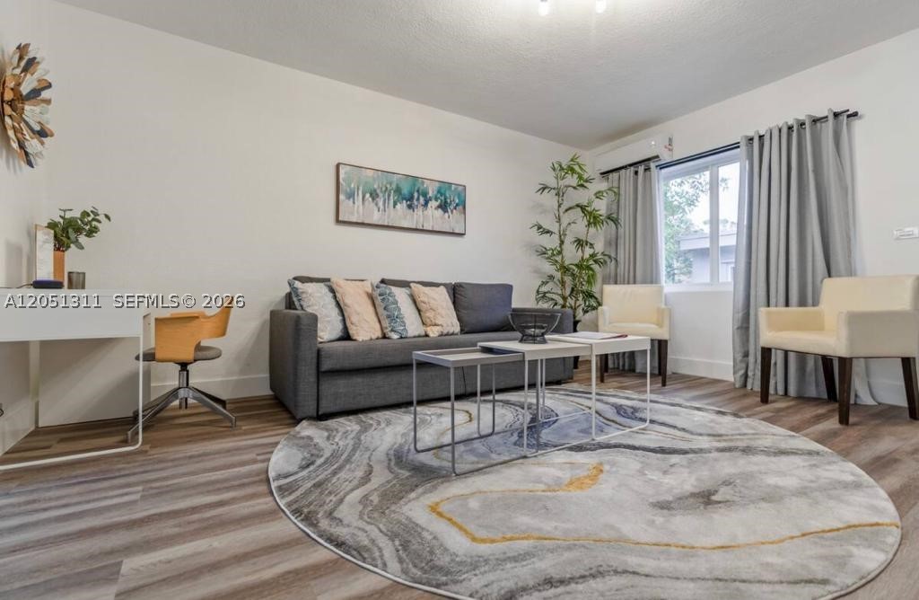 PASADENA PARK SUB - Residential Lease