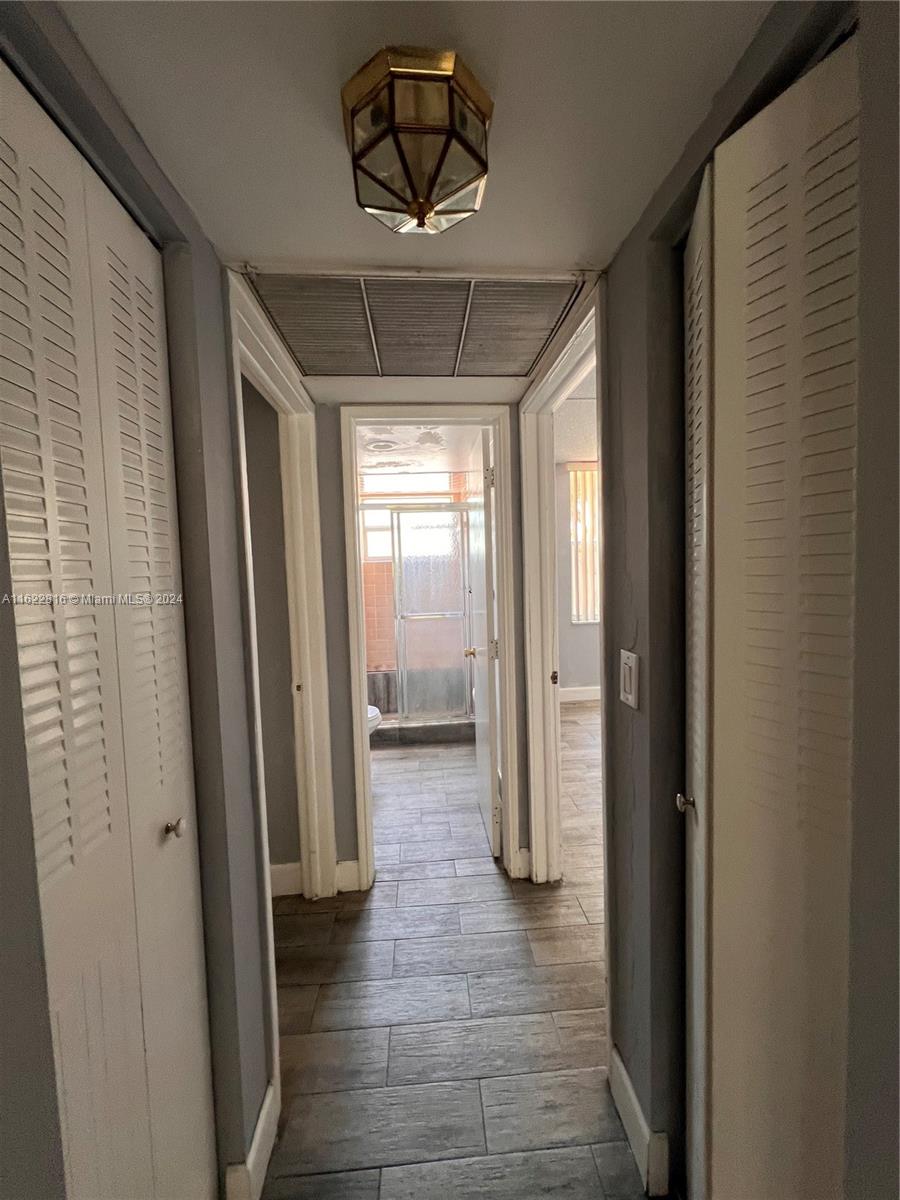LIVE OAK CONDO FIVE - Residential Lease