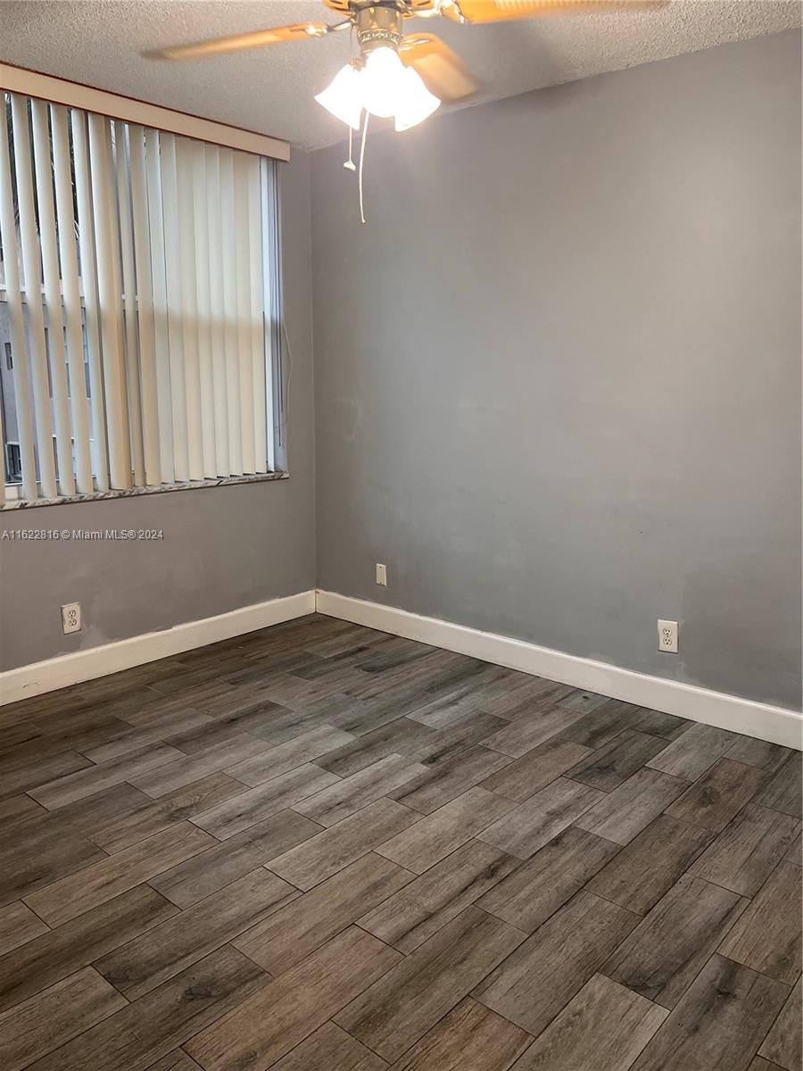 LIVE OAK CONDO FIVE - Residential Lease