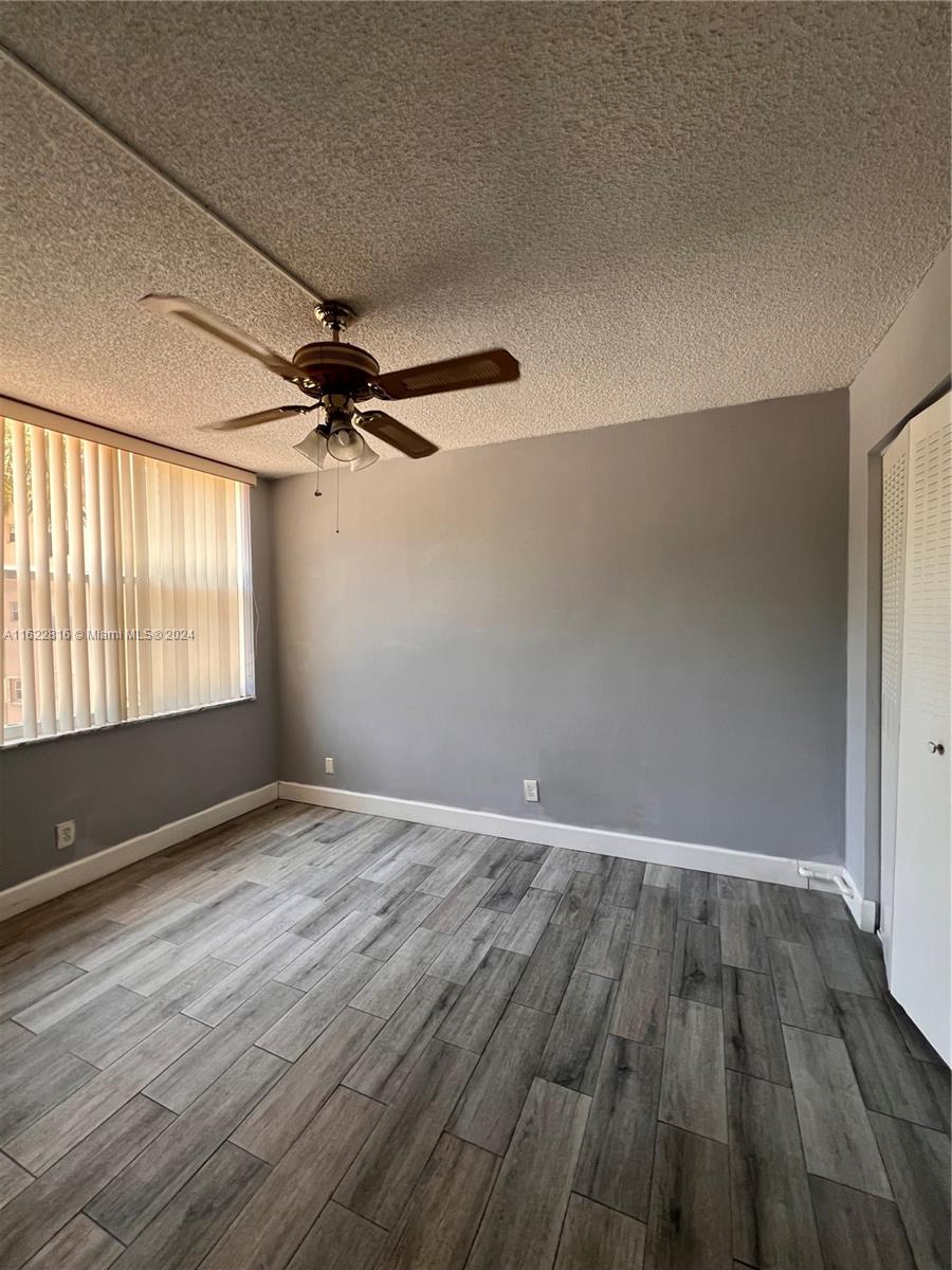 LIVE OAK CONDO FIVE - Residential Lease