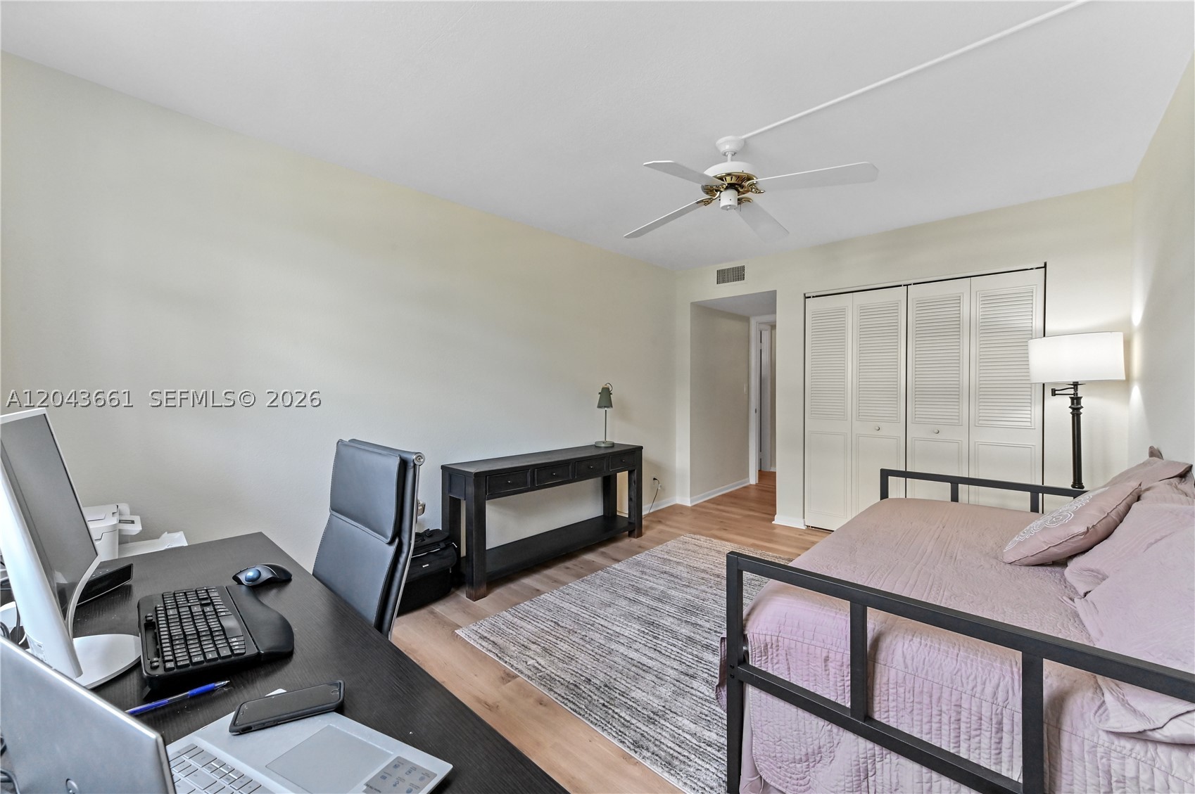 LE CHATEAU ROYAL CONDO - Residential