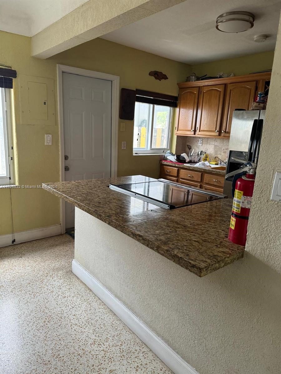 RIVERSIDE FARMS - Residential