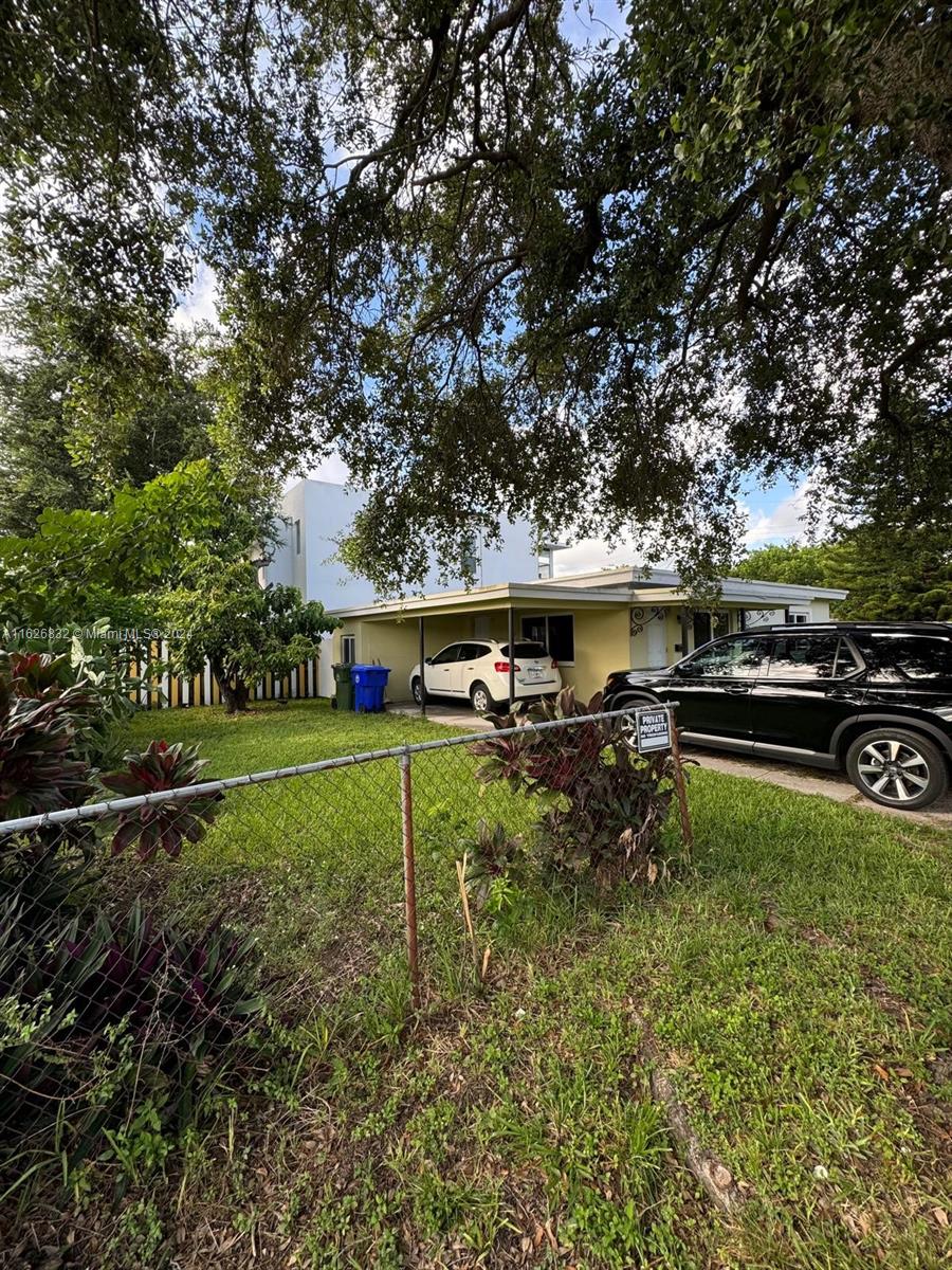 RIVERSIDE FARMS - Residential