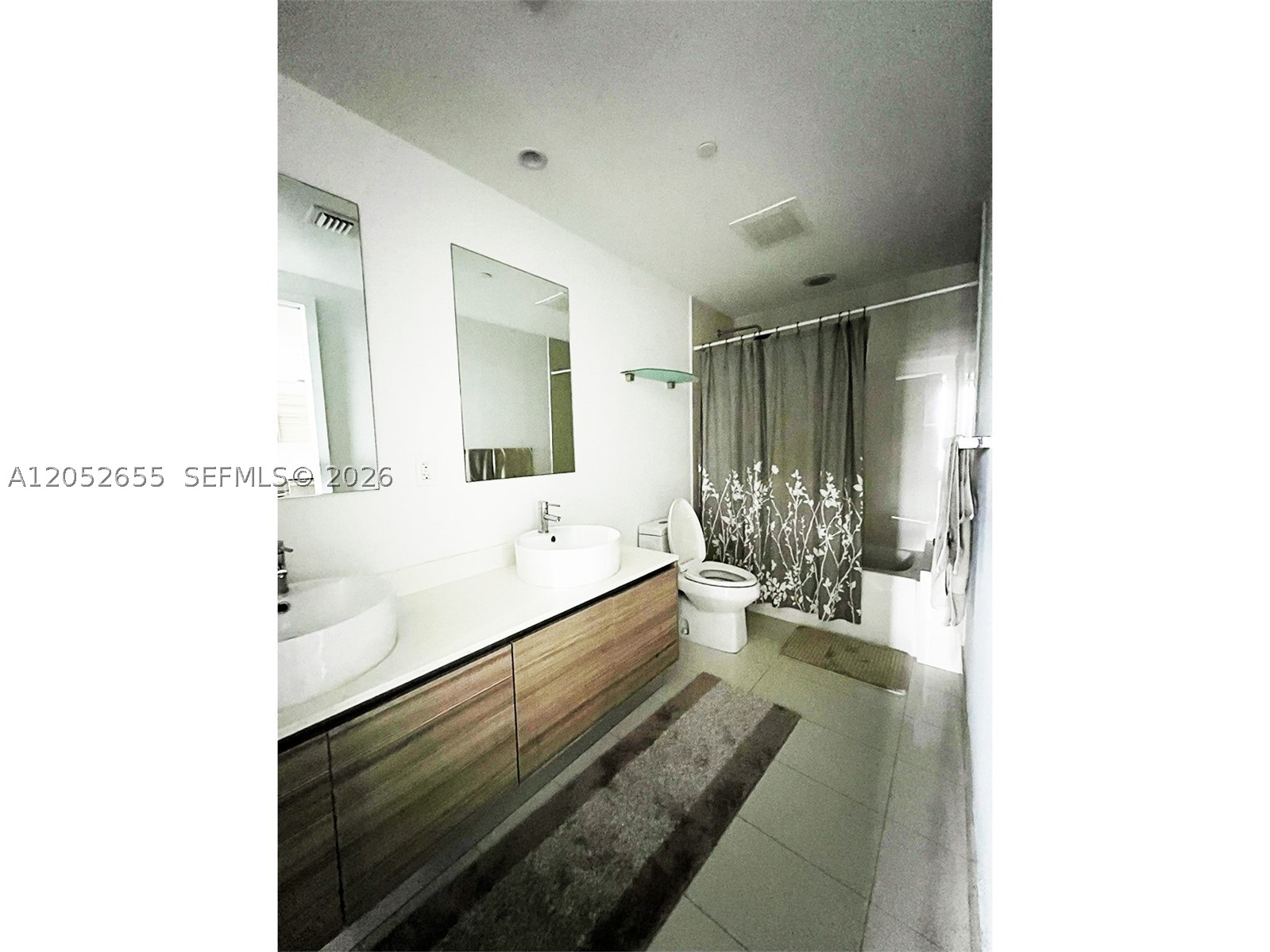 3401 MIDTOWN CONDO - Residential Lease