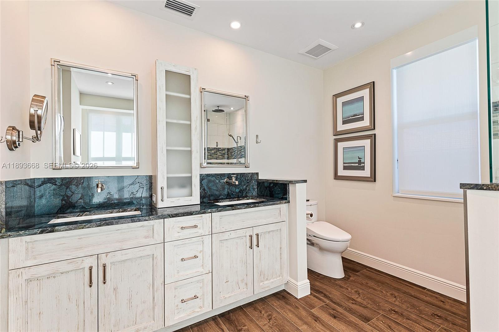 Sandy Depths - Residential