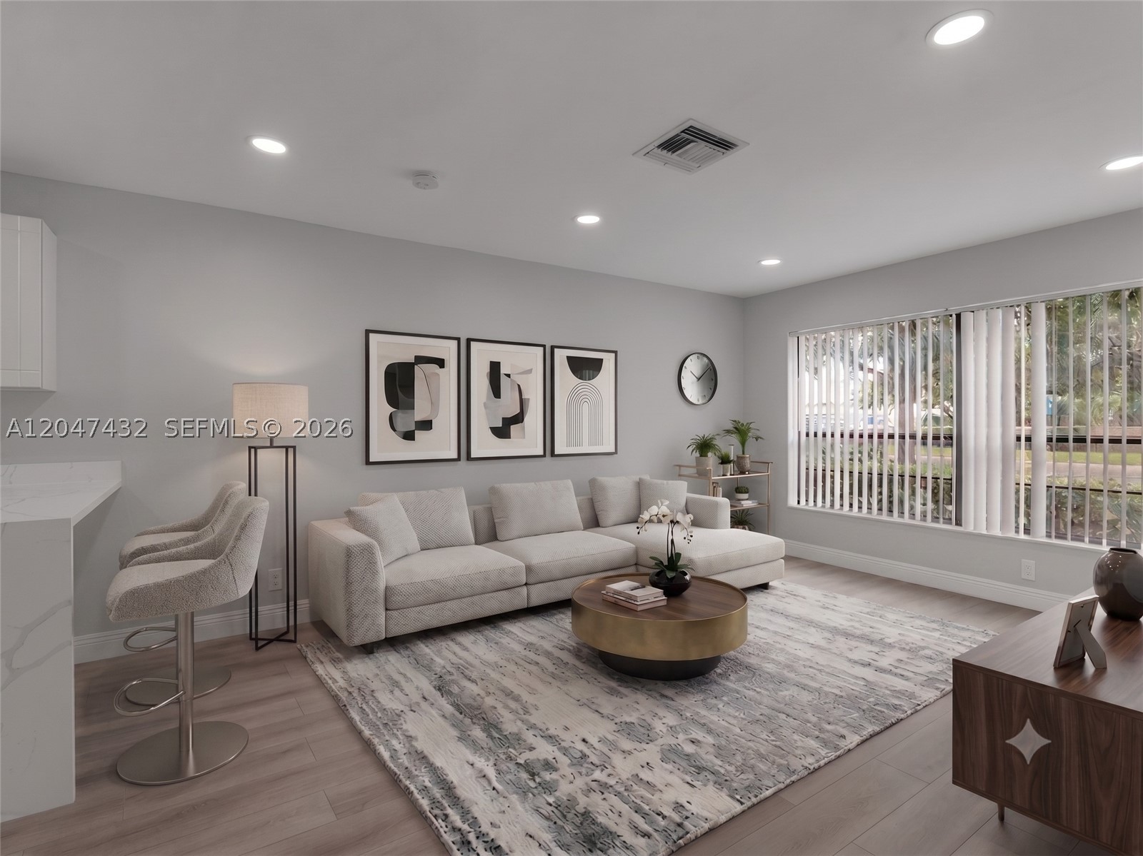 CORAL SPRINGS LAKES - Residential Lease
