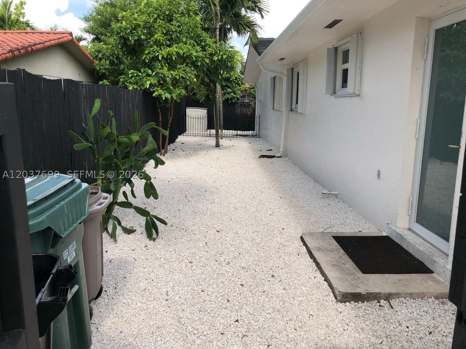 ADRIATIC SUB - Residential Lease