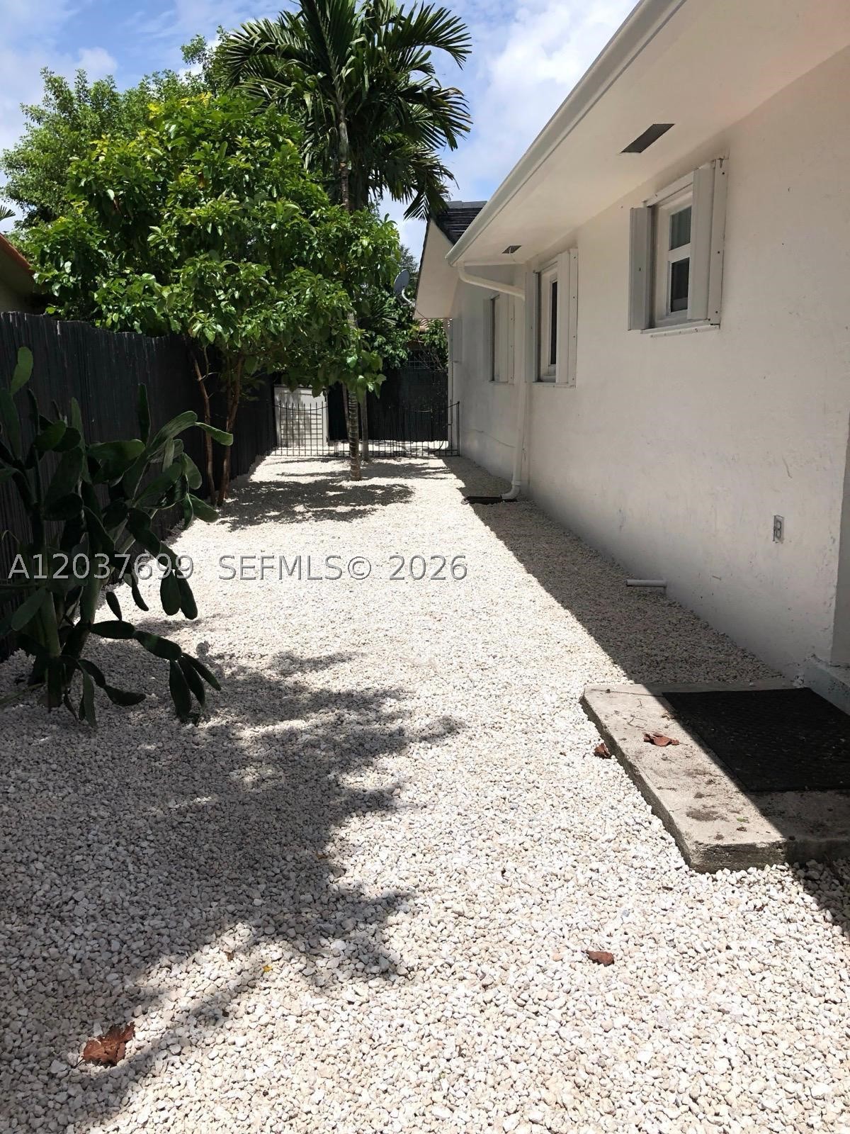 ADRIATIC SUB - Residential Lease