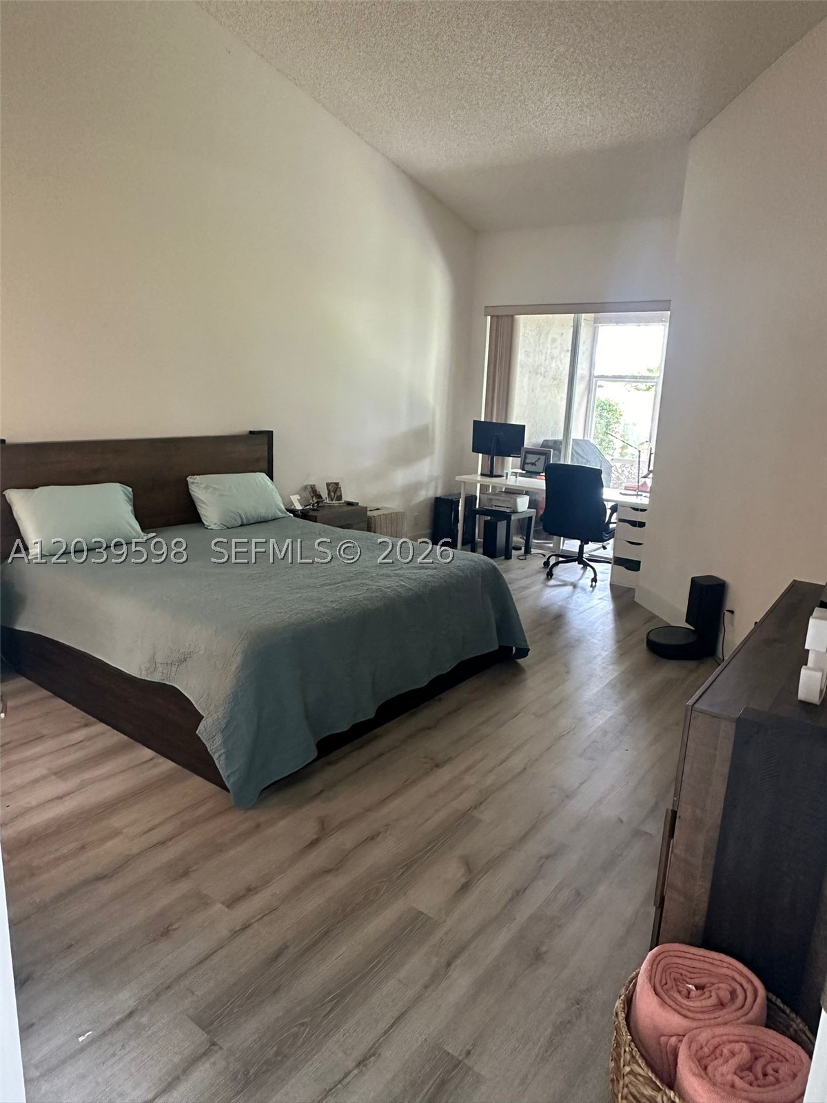 ARAGON SEC ONE - Residential
