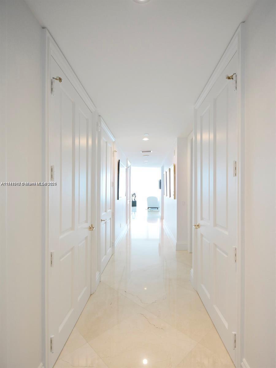10295 COLLINS AVE RESDNTA - Residential