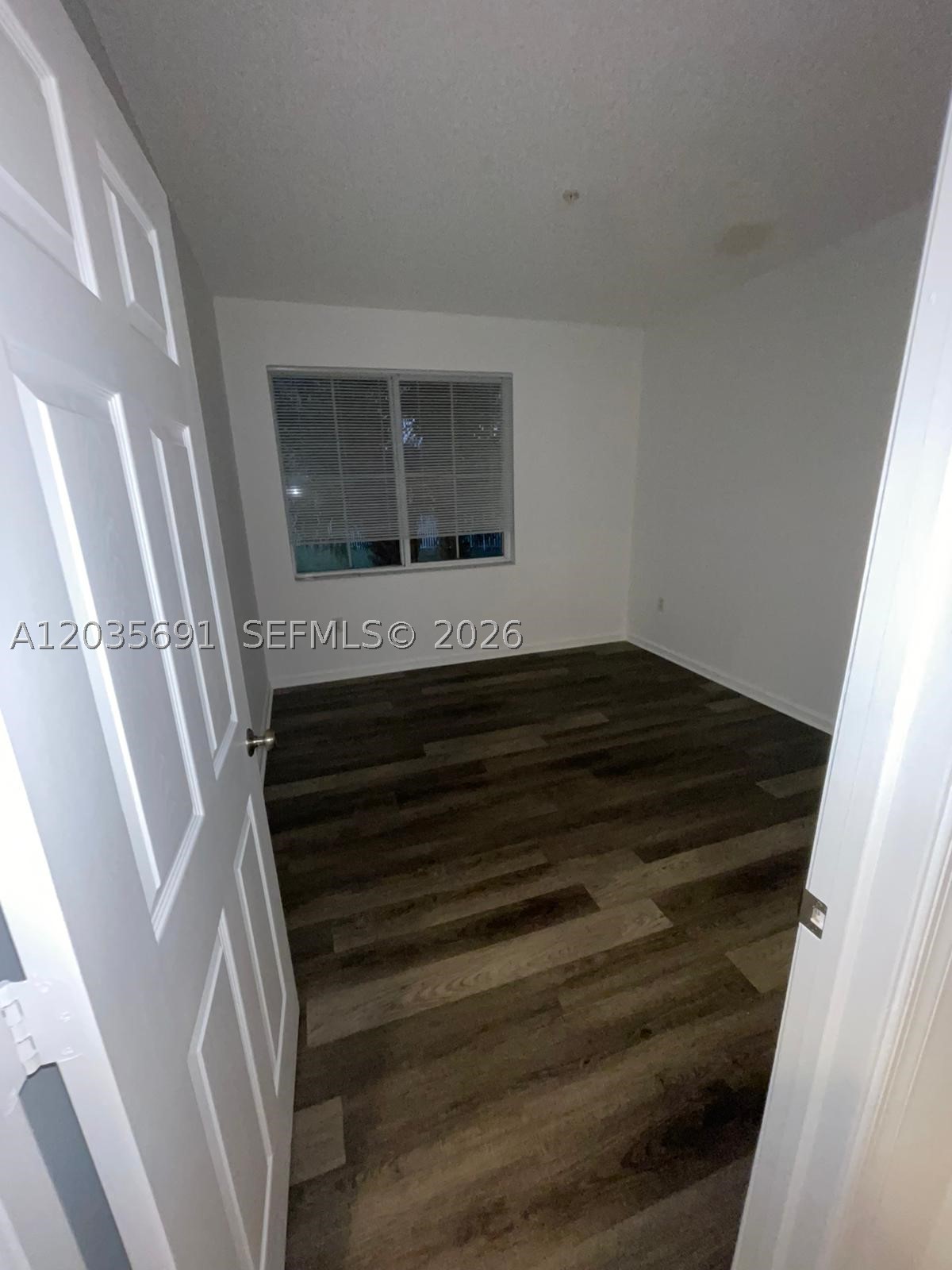 PALMS POINT(THE)CONDO - Residential Lease