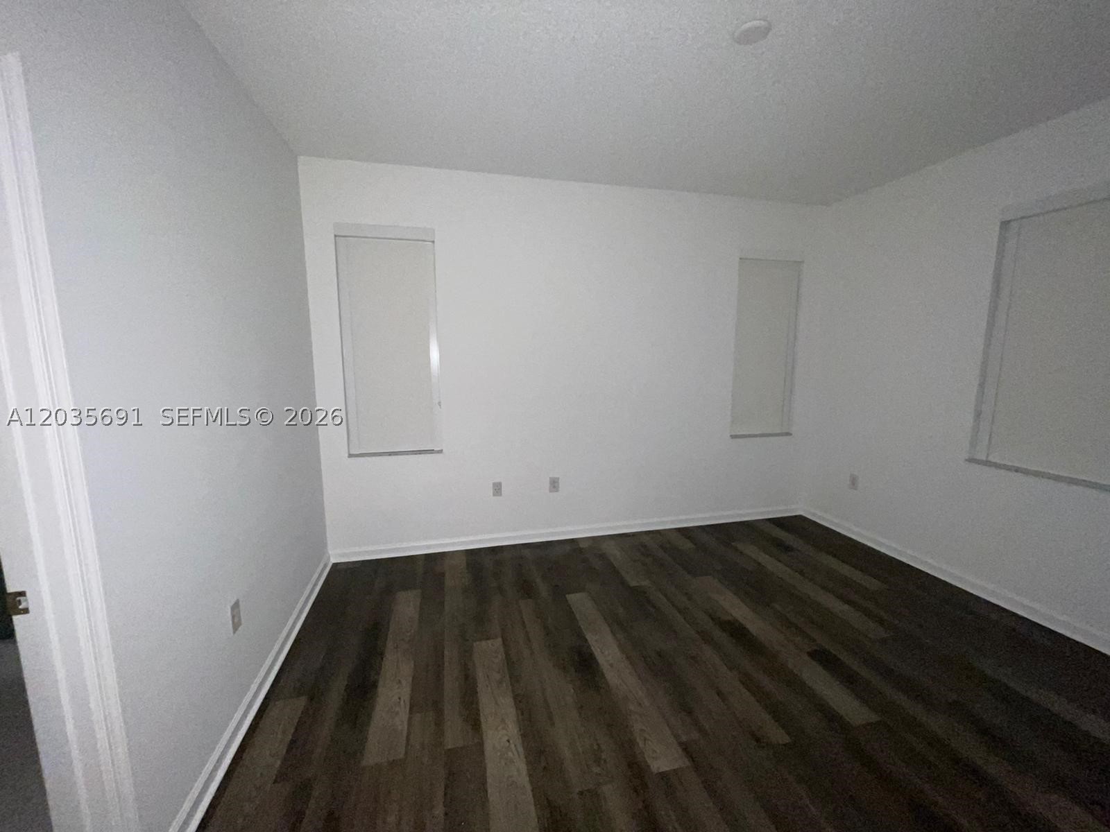 PALMS POINT(THE)CONDO - Residential Lease