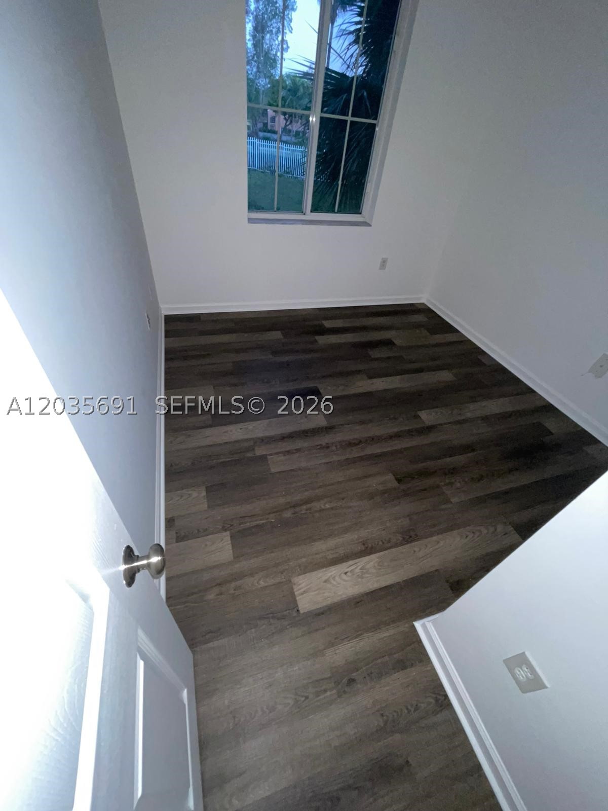 PALMS POINT(THE)CONDO - Residential Lease