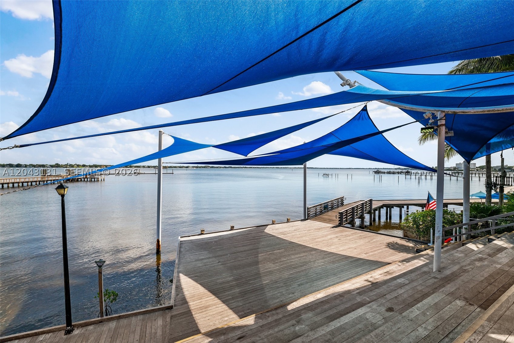RIVERBEND AT INDIAN RIVER - Residential