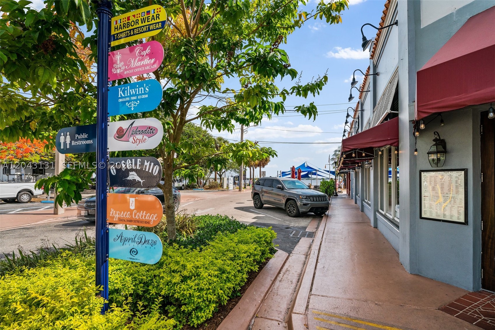 RIVERBEND AT INDIAN RIVER - Residential