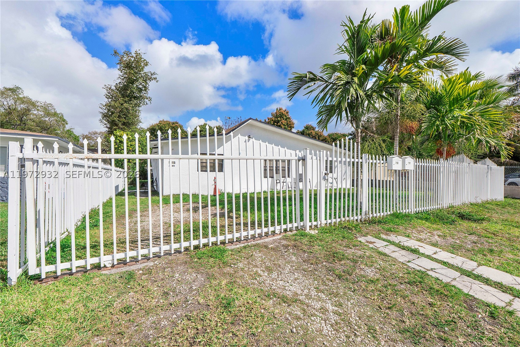 ALL CASH***Showing Confirmation will be given upon the receiving Proof of funds. Email to given email below
Property Appraised at $675,000 
Excellent income-producing opportunity in Incorporated Miami-Dade! This versatile property features three separate units, making it ideal for investors.

The property includes:
Unit 1: Spacious 3 bedroom / 2 bathroom
Unit 2: Comfortable 2 bedroom / 1 bathroom
Unit 3: Cozy 1 bedroom / 1 bathroom (Not Shown in pictures)

Each unit offers a functional layout with strong rental potential. The property does need TLC, making it a great opportunity for buyers looking to add value, renovate, and maximize returns.Situated on a sizable lot and conveniently located near major highways, shopping, dining, schools, and parks, this property is in an area with consistent demand and growth.

Great opportunity for investors or buyers seeking a multi-unit property with upside potential. 24 hour showing notice. Schedule your showing today!


All information provided is deemed reliable but not guaranteed and is subject to errors, omissions, or changes without notice. Buyers are responsible for independently verifying all property information and completing their own due diligence.