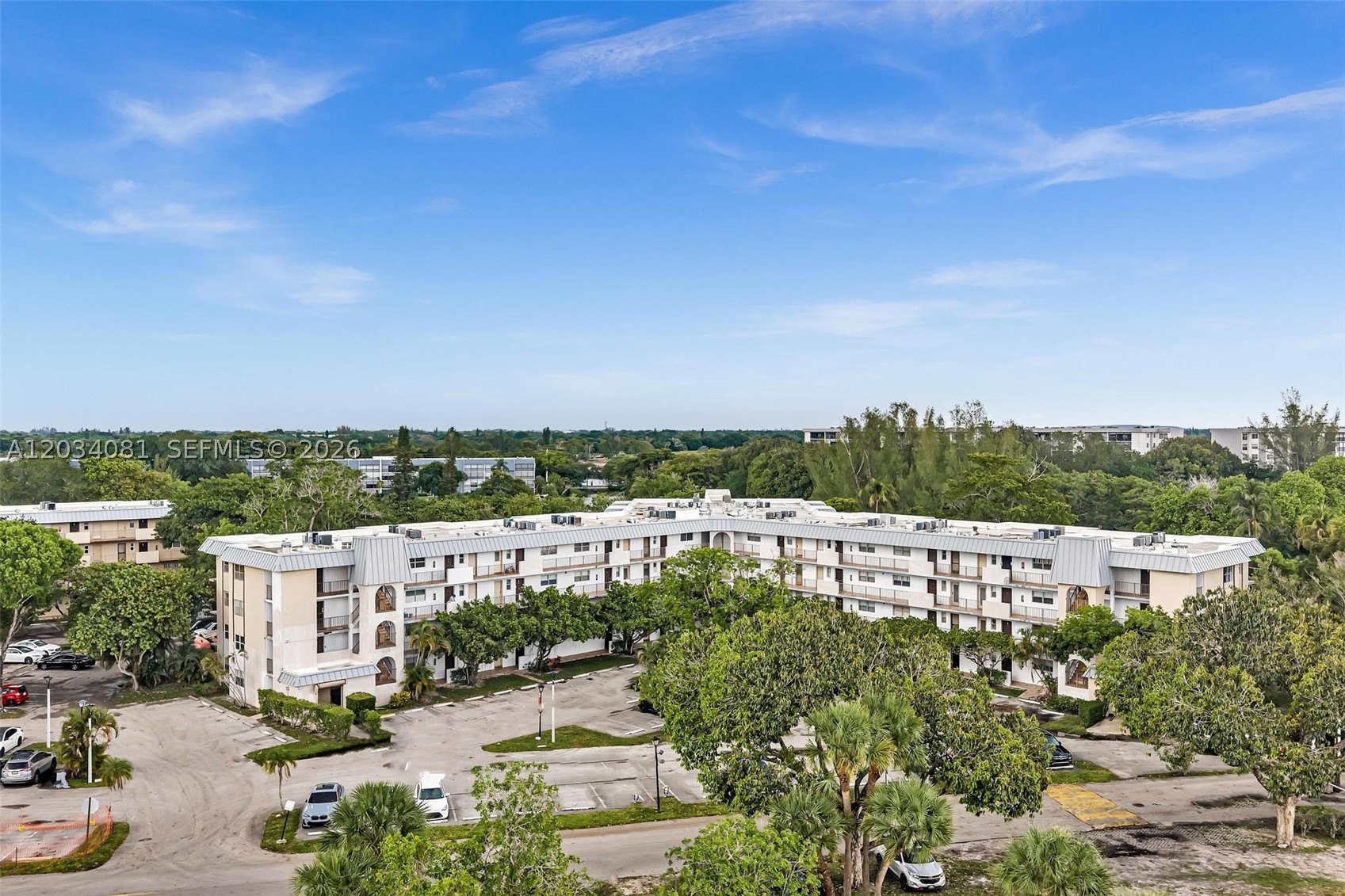 INVERRARY COUNTRY CLUB - Residential Lease