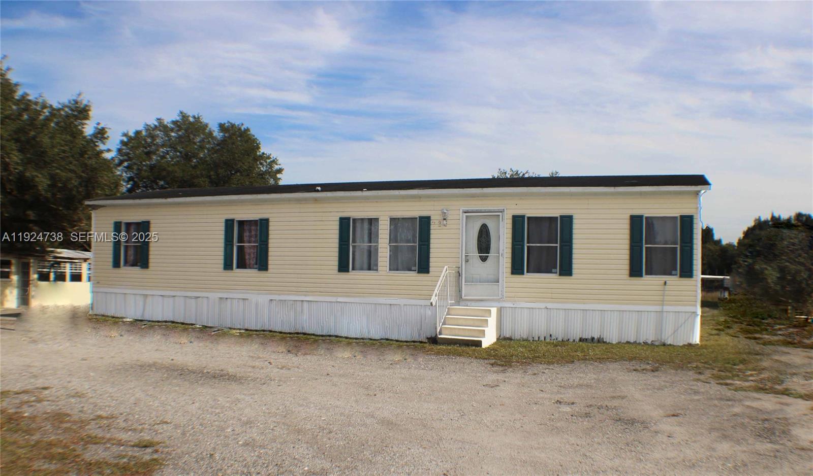 MONTURA RANCH EST 1 ST S/D - Residential