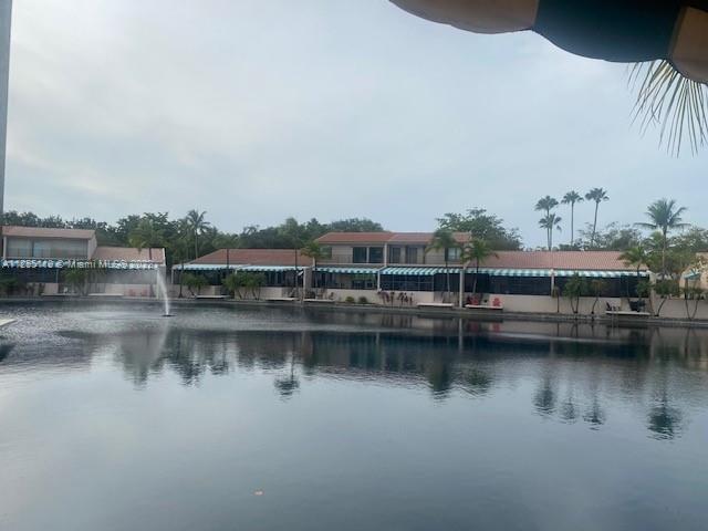 MIAMI LAKES-LAKE CAROL - Residential