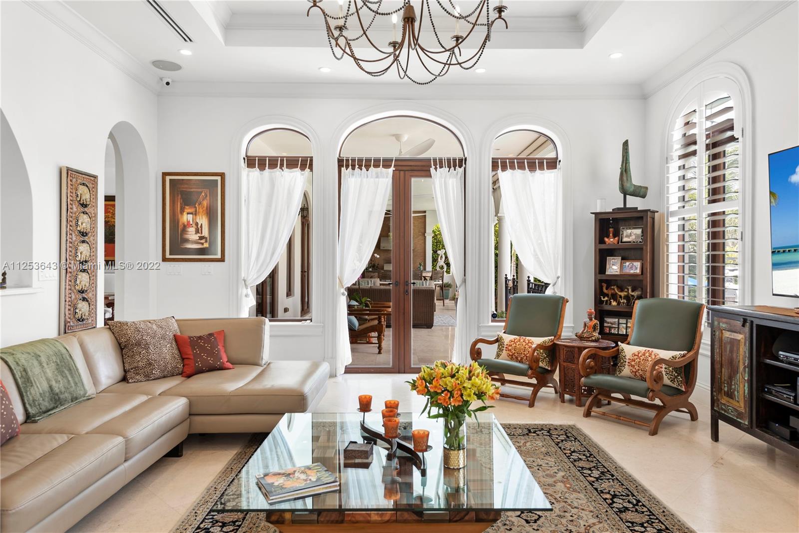 SUNRISE HARBOUR REV PL - Residential