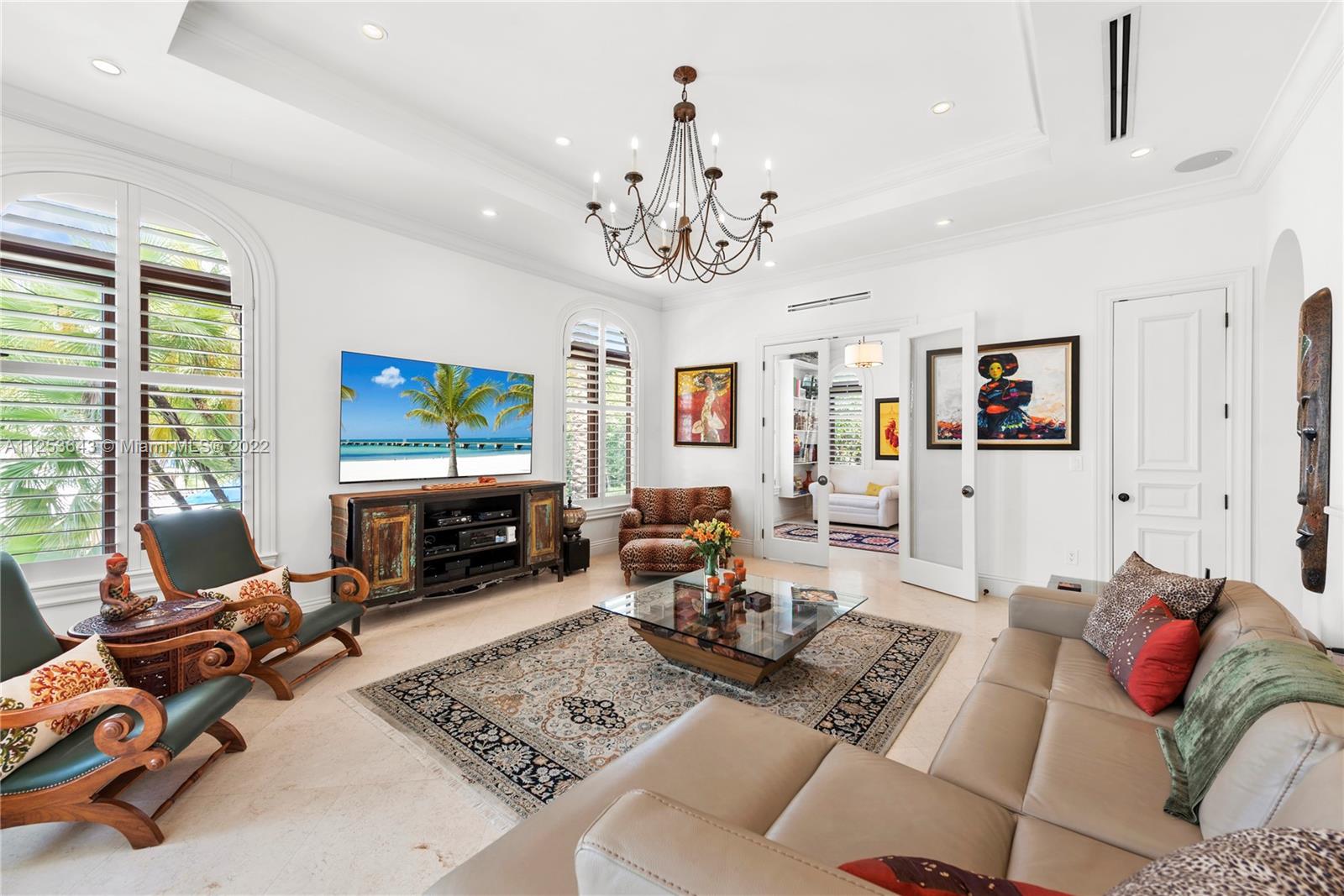 SUNRISE HARBOUR REV PL - Residential