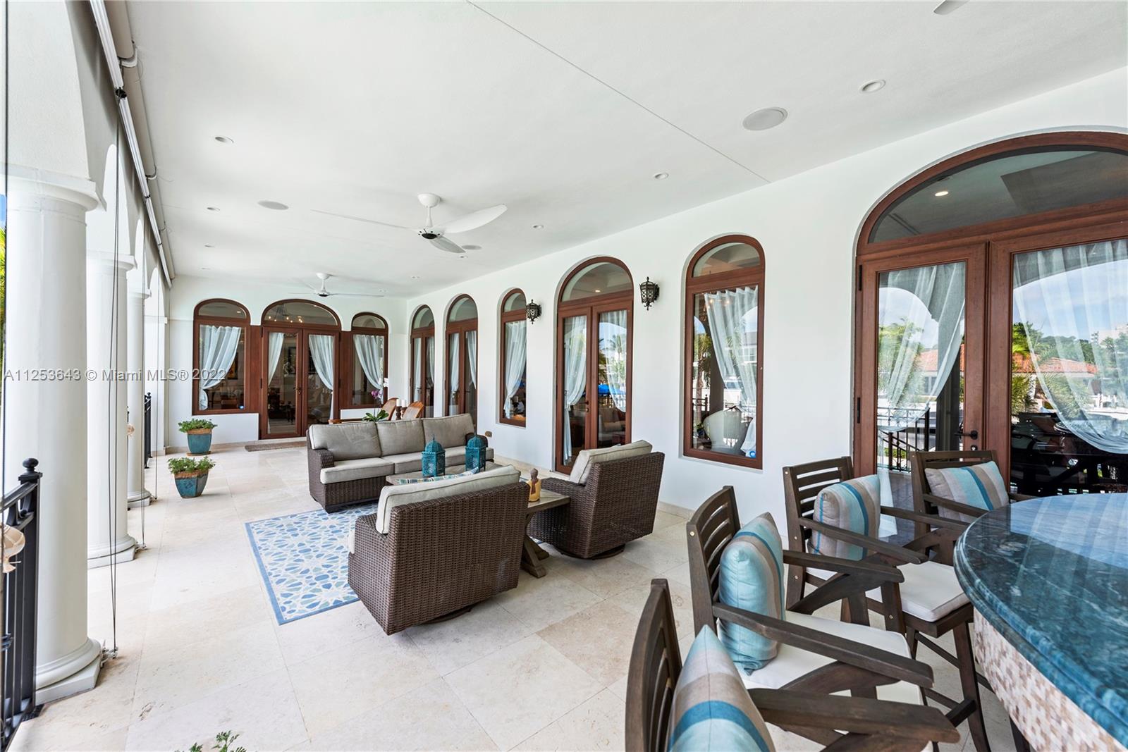 SUNRISE HARBOUR REV PL - Residential