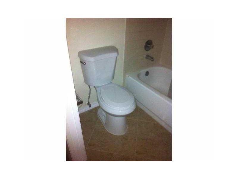COCO PARC CONDO - Residential Lease
