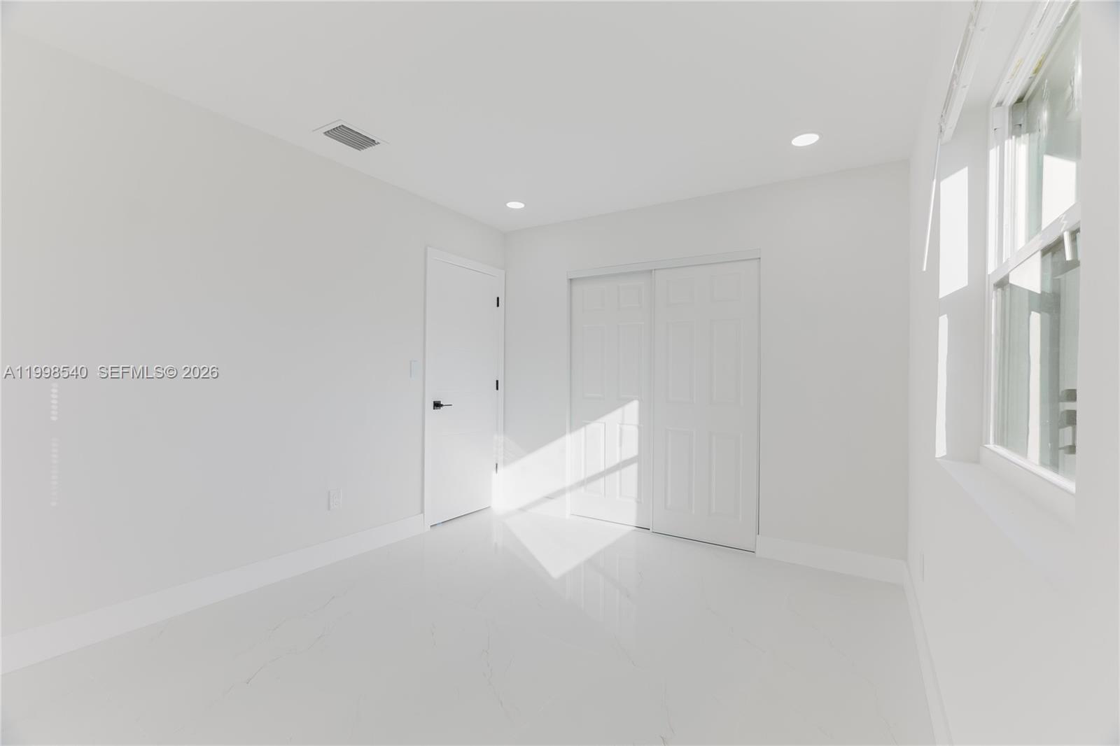 LAKE FOREST SEC 4 - Residential