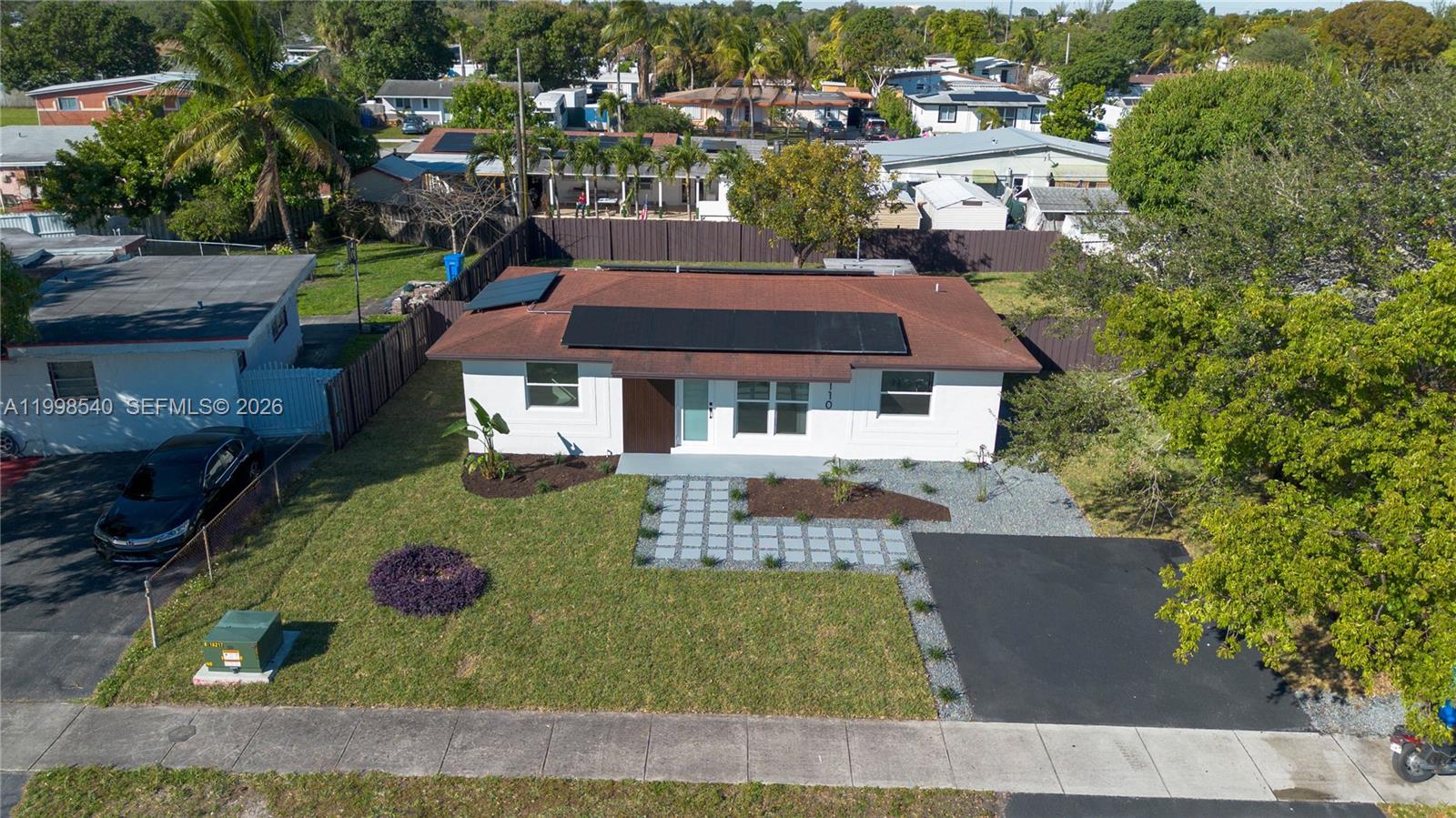 LAKE FOREST SEC 4 - Residential