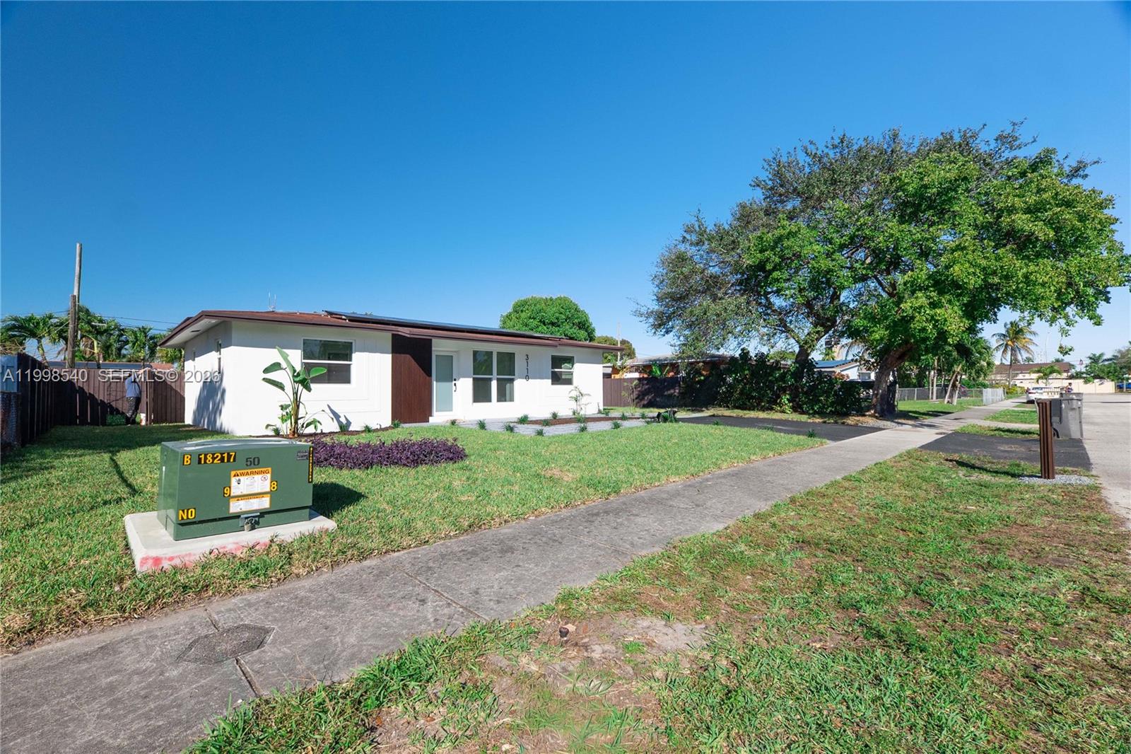 LAKE FOREST SEC 4 - Residential